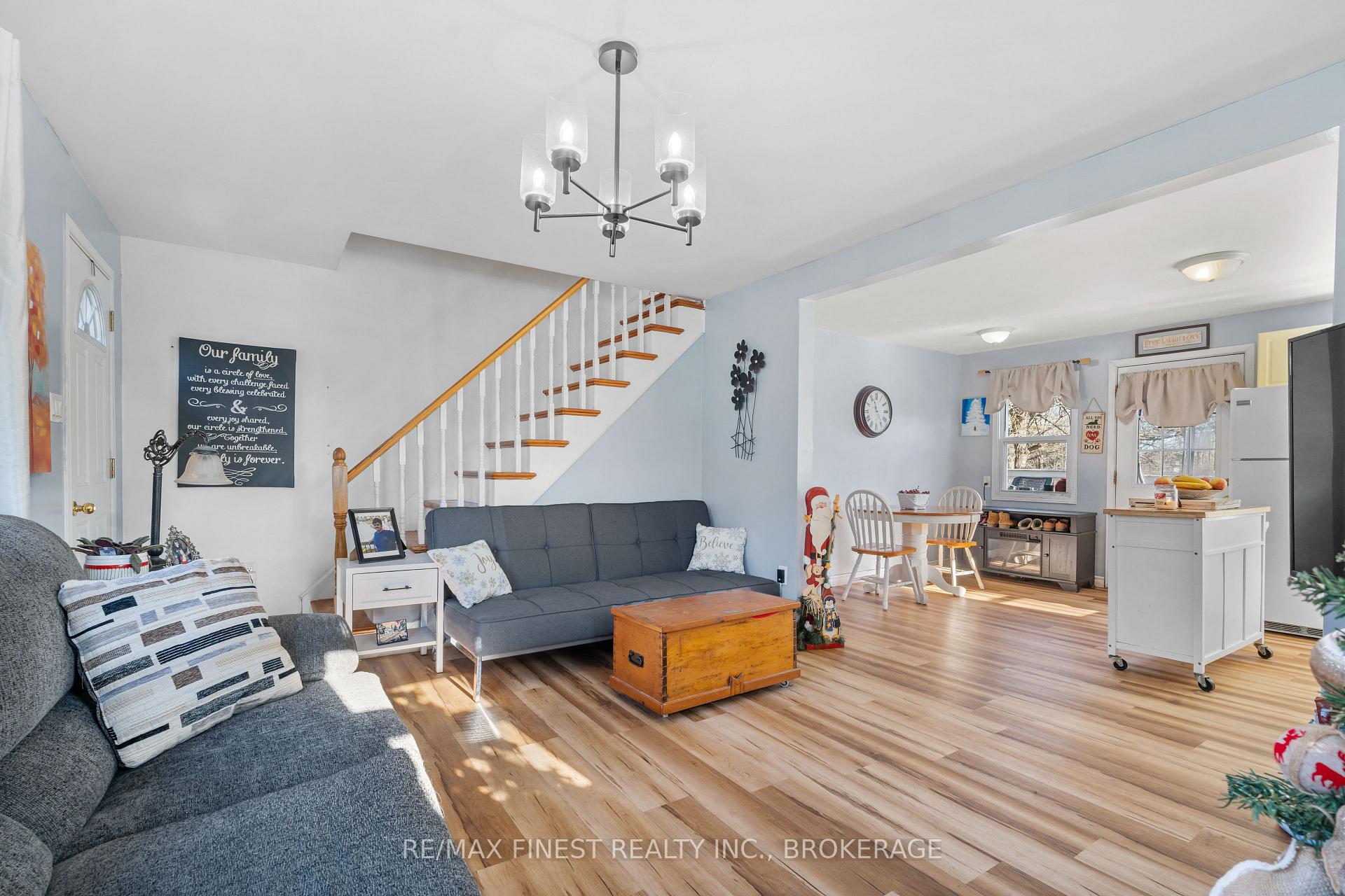 Photo 12 of 6432 Craig Road, Frontenac, Frontenac South — HOMEH