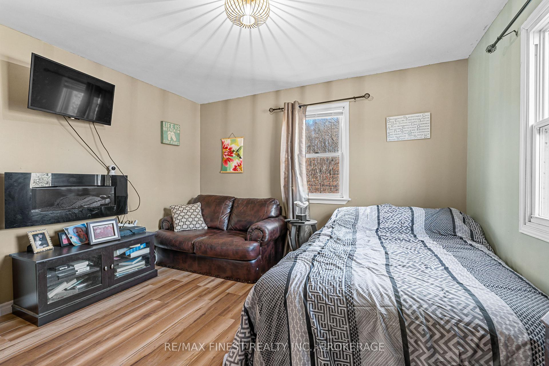Photo 14 of 6432 Craig Road, Frontenac, Frontenac South — HOMEH