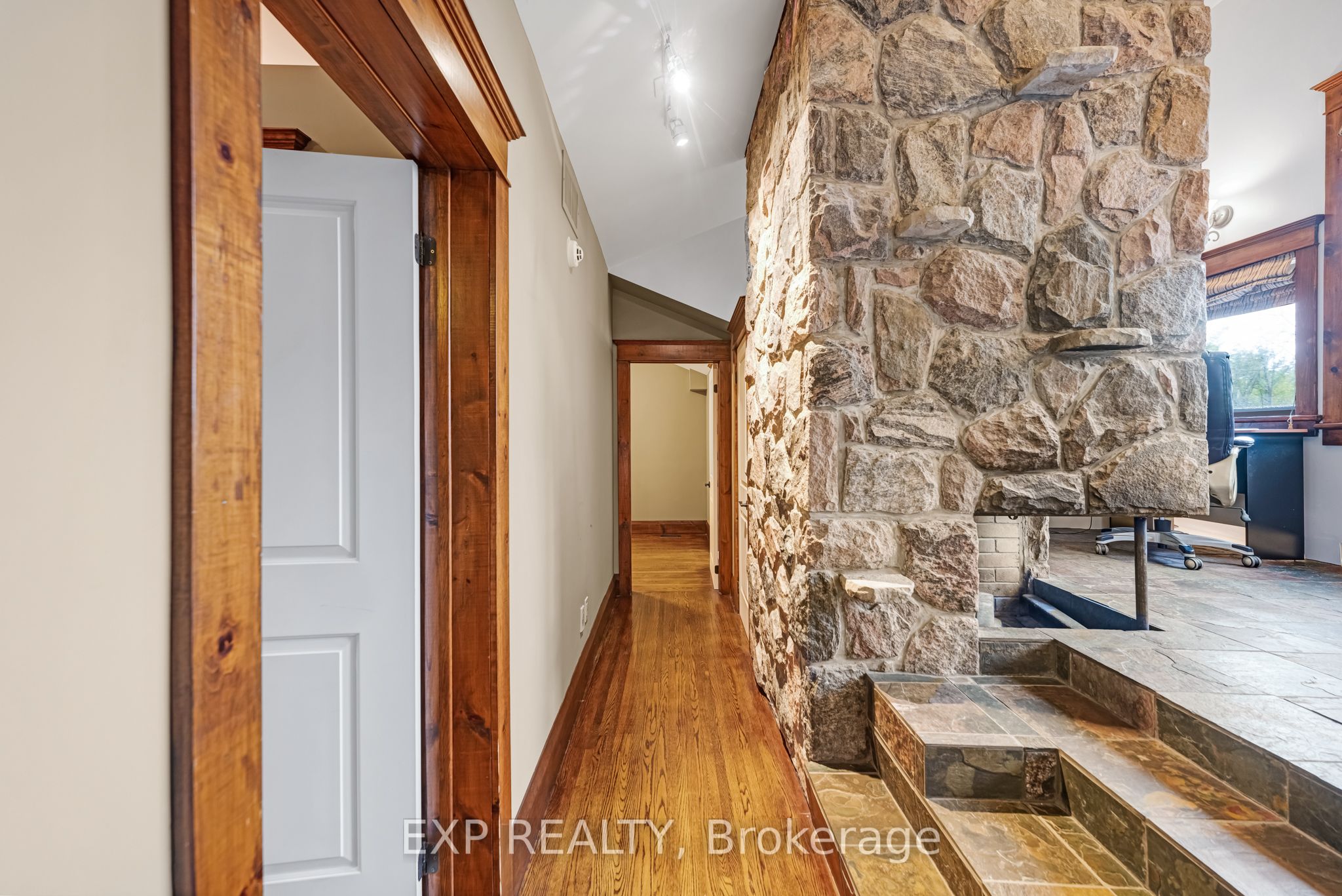 Photo 74 of 18340 Bathurst Street, King, Rural King — HOMEH