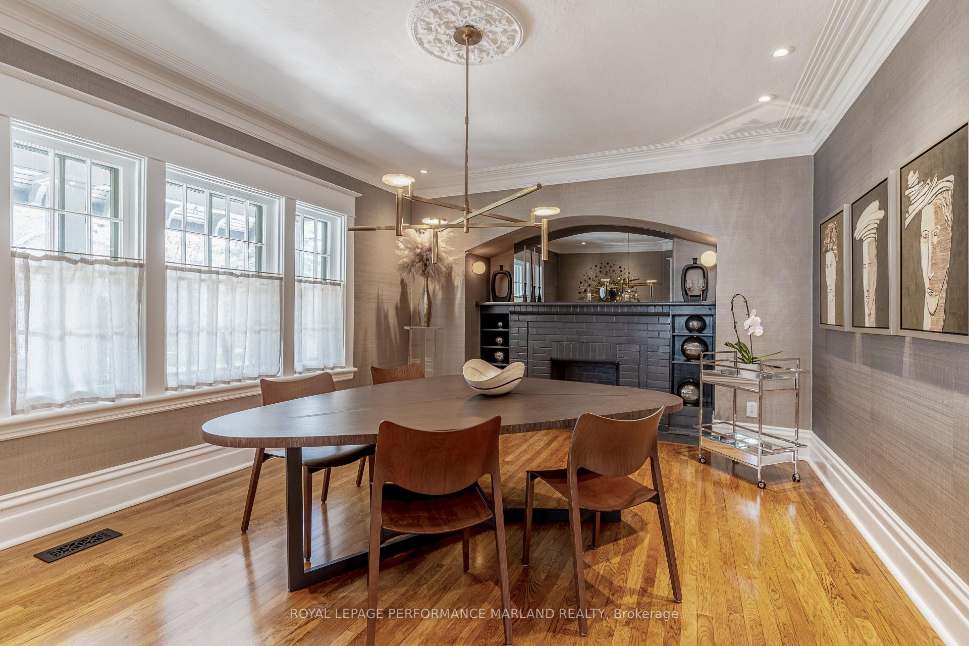 Photo 4 of 540 Highland Avenue, Ottawa, McKellar/Highland — HOMEH