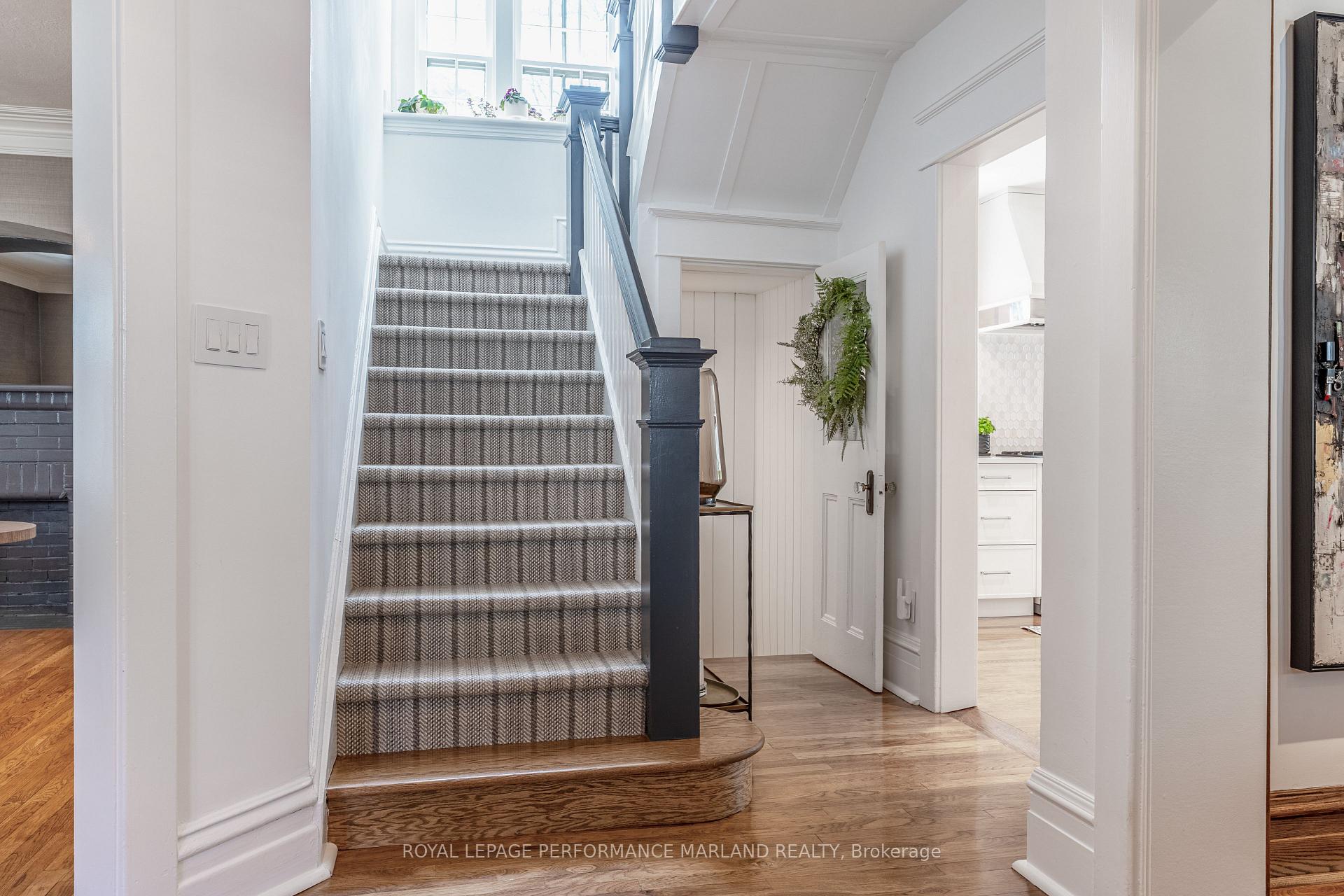Photo 17 of 540 Highland Avenue, Ottawa, McKellar/Highland — HOMEH