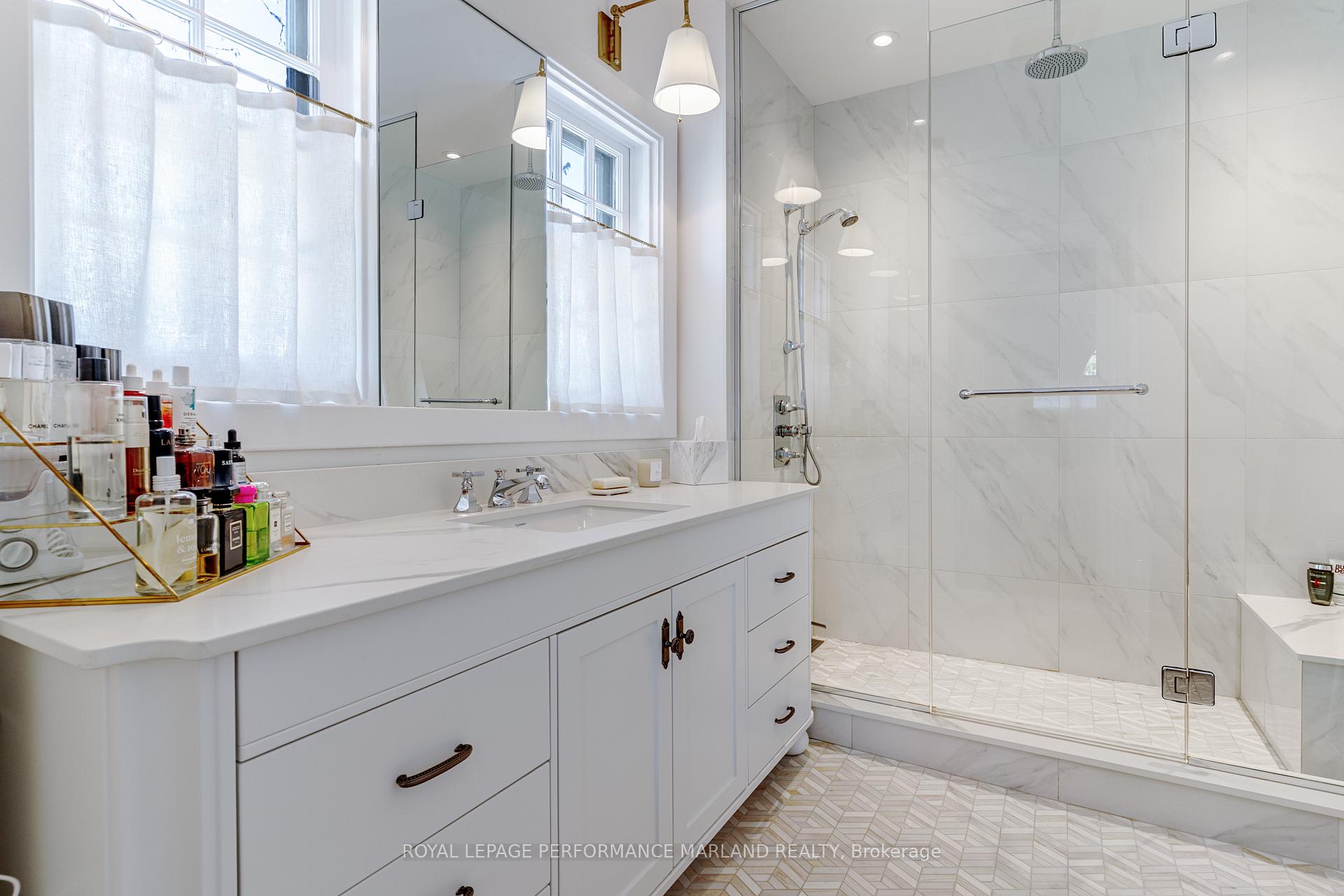 Photo 25 of 540 Highland Avenue, Ottawa, McKellar/Highland — HOMEH