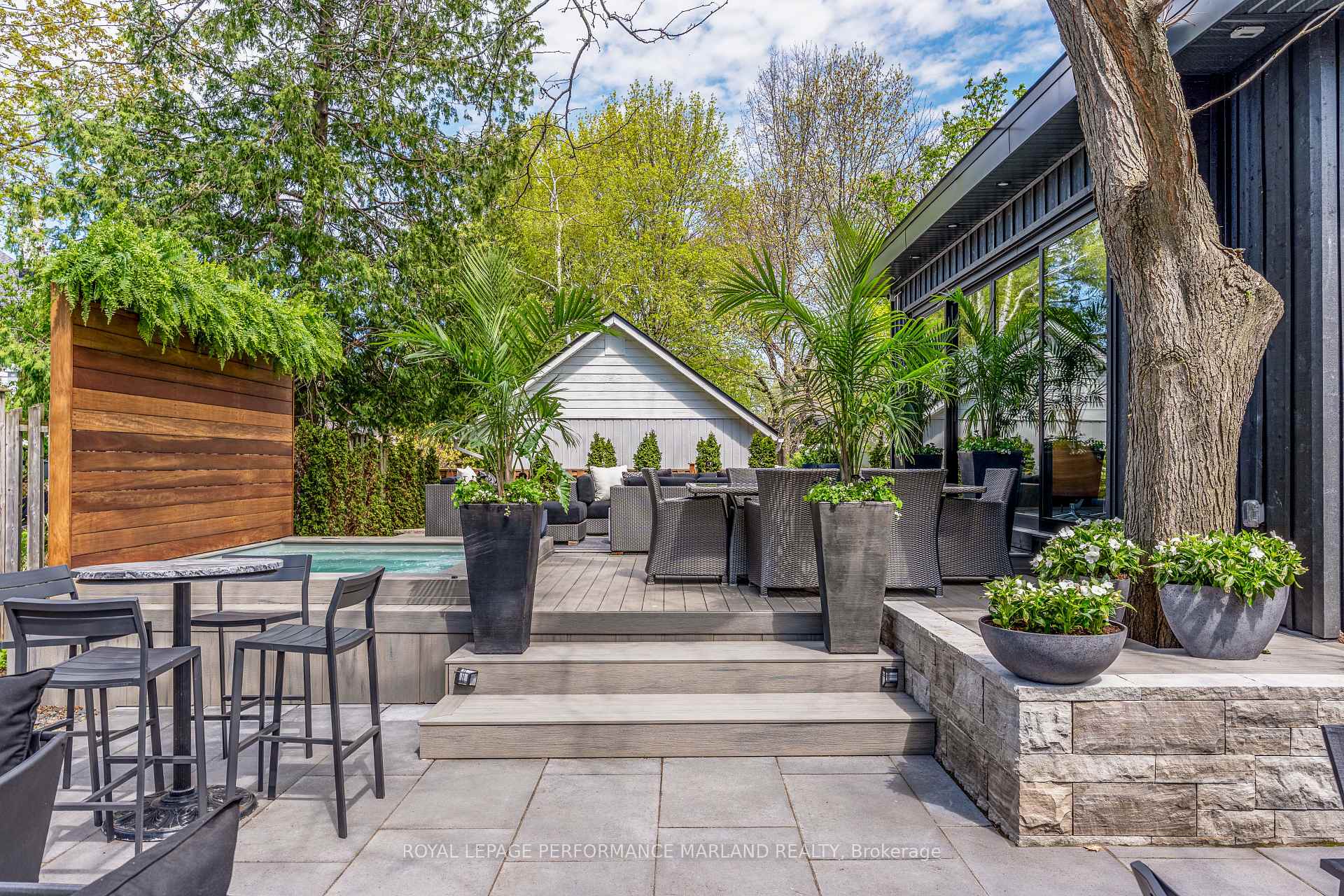 Photo 33 of 540 Highland Avenue, Ottawa, McKellar/Highland — HOMEH