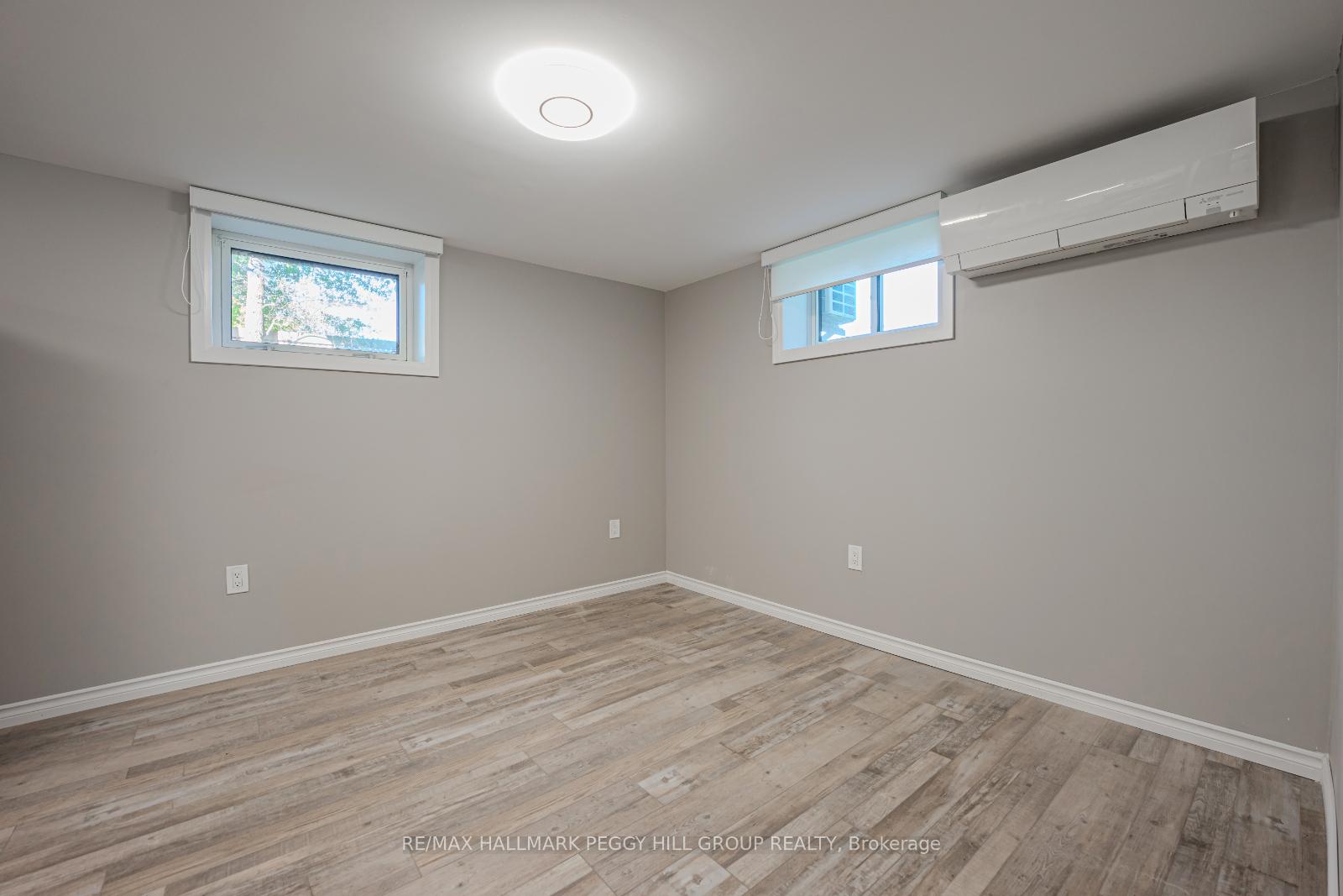 Photo 6 of Unit Lower, 76 John Street, Barrie, Sanford — HOMEH