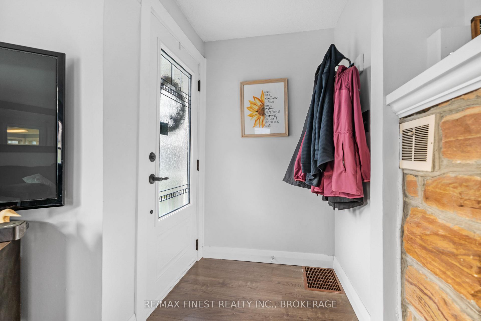 Photo 5 of 4350 Wheatley Street, Frontenac, Frontenac South — HOMEH