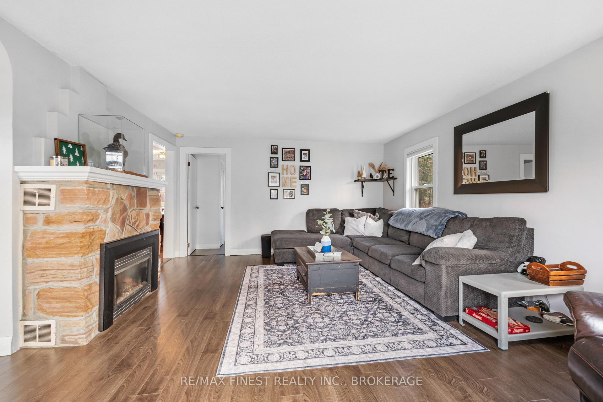 Photo 11 of 4350 Wheatley Street, Frontenac, Frontenac South — HOMEH