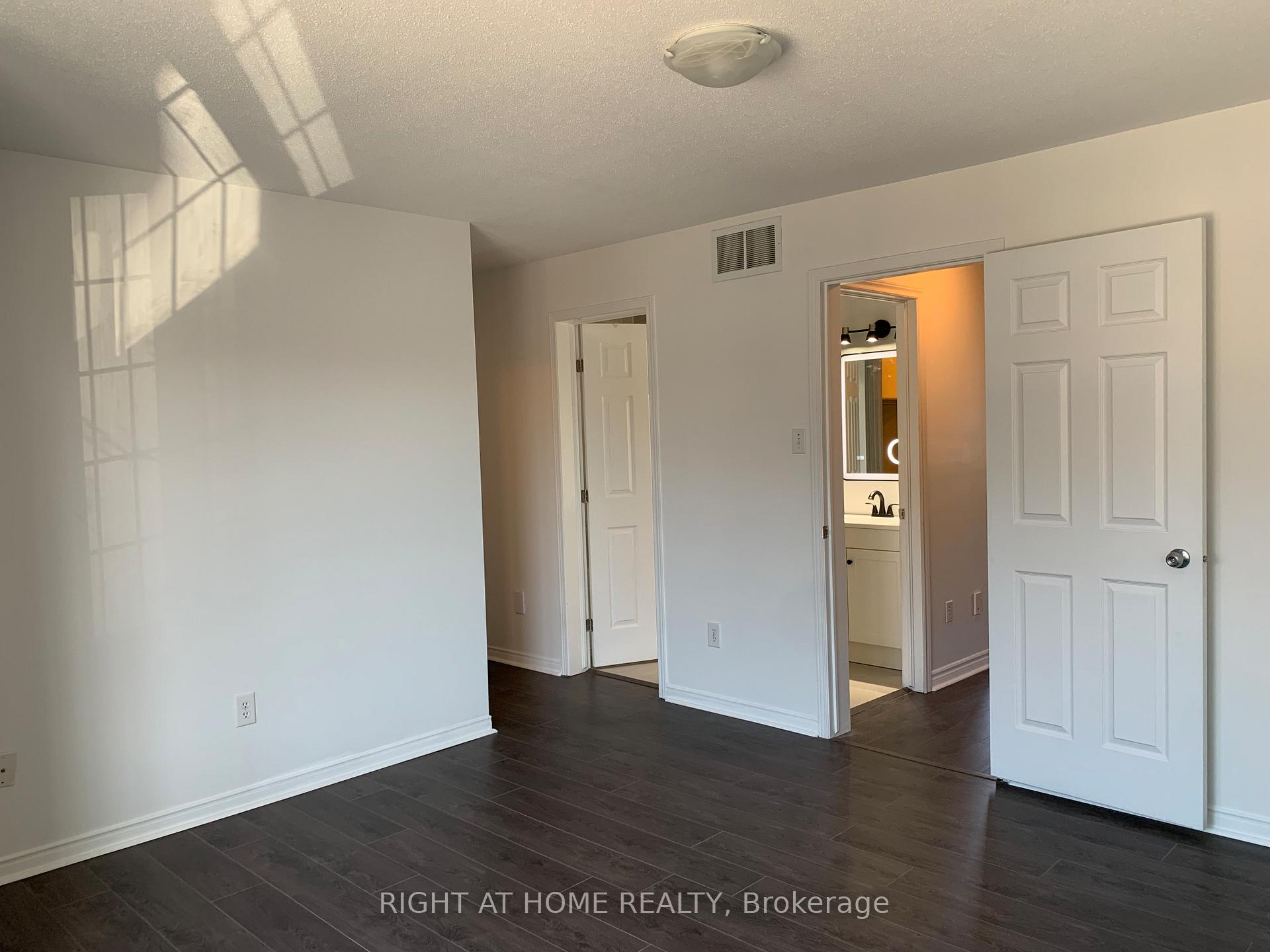 Photo 12 of 96 Chesapeake Crescent, Ottawa, Barrhaven - Cedargrove/Fraserdale — HOMEH