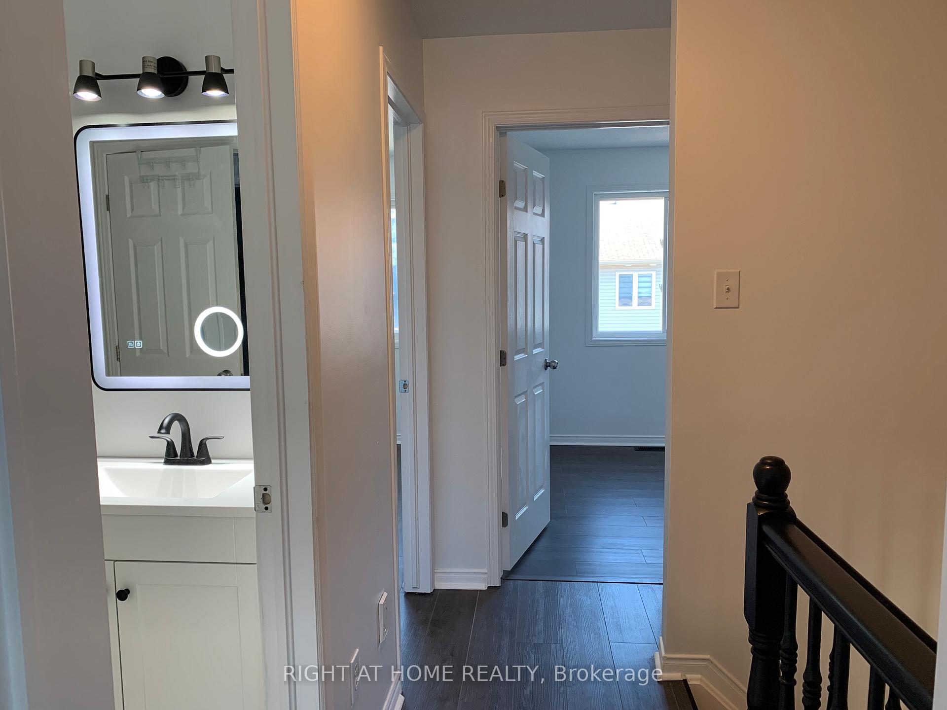Photo 16 of 96 Chesapeake Crescent, Ottawa, Barrhaven - Cedargrove/Fraserdale — HOMEH