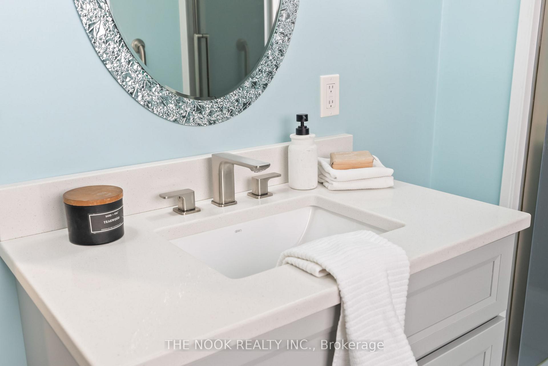 Photo 19 of 137 West Side Drive, Clarington, Bowmanville — HOMEH
