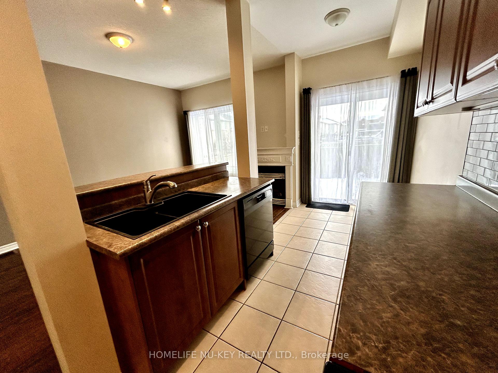 Photo 7 of 7 Arch Brown Court, Barrie, East Bayfield — HOMEH