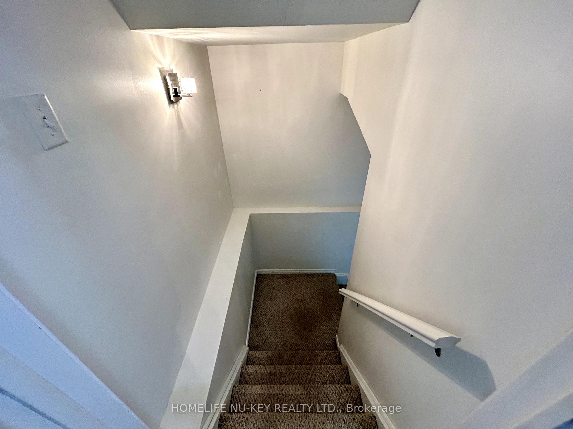 Photo 19 of 7 Arch Brown Court, Barrie, East Bayfield — HOMEH