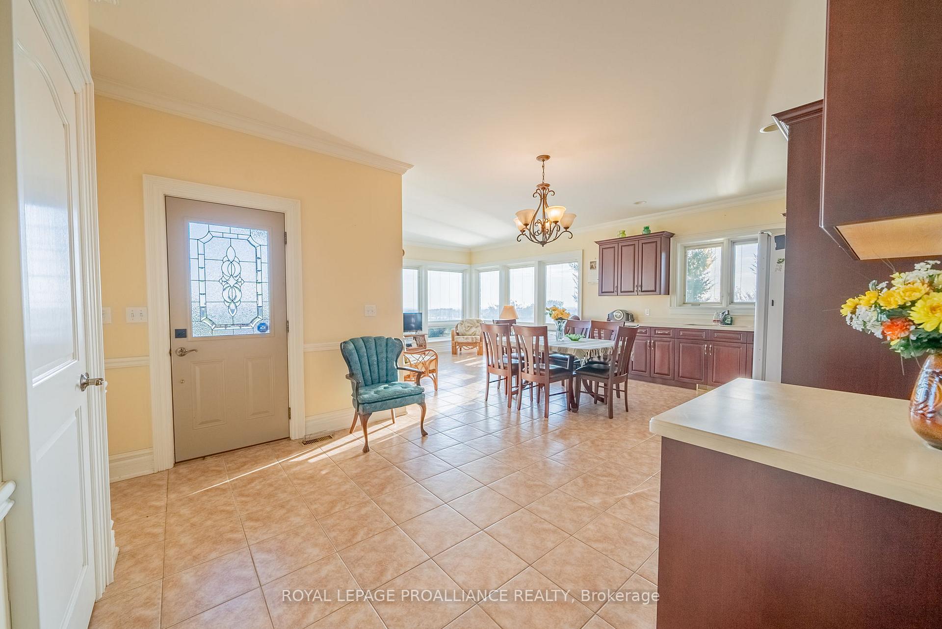 Photo 12 of 3625 Concession #7 Road, Clarington, Rural Clarington — HOMEH