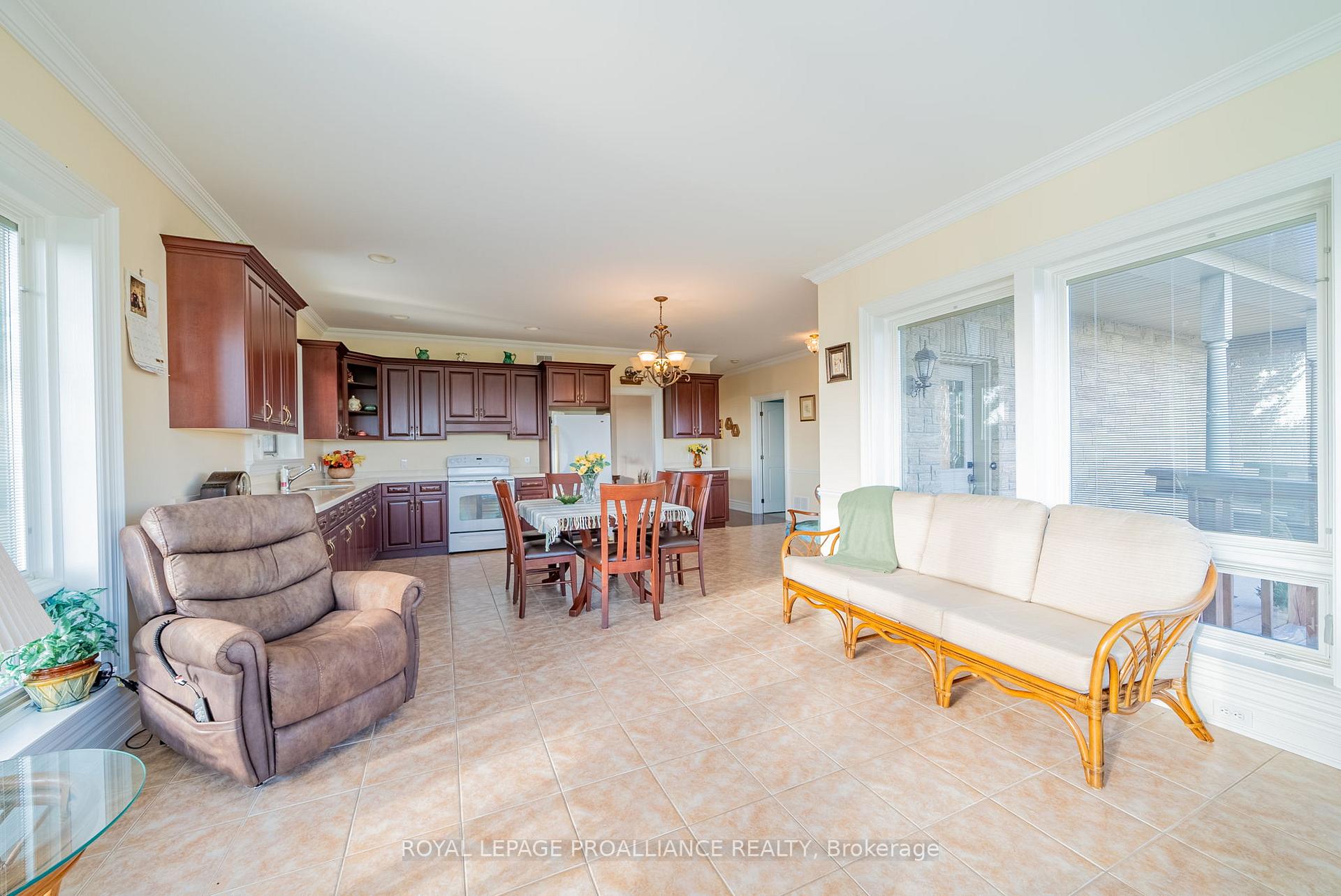 Photo 14 of 3625 Concession #7 Road, Clarington, Rural Clarington — HOMEH