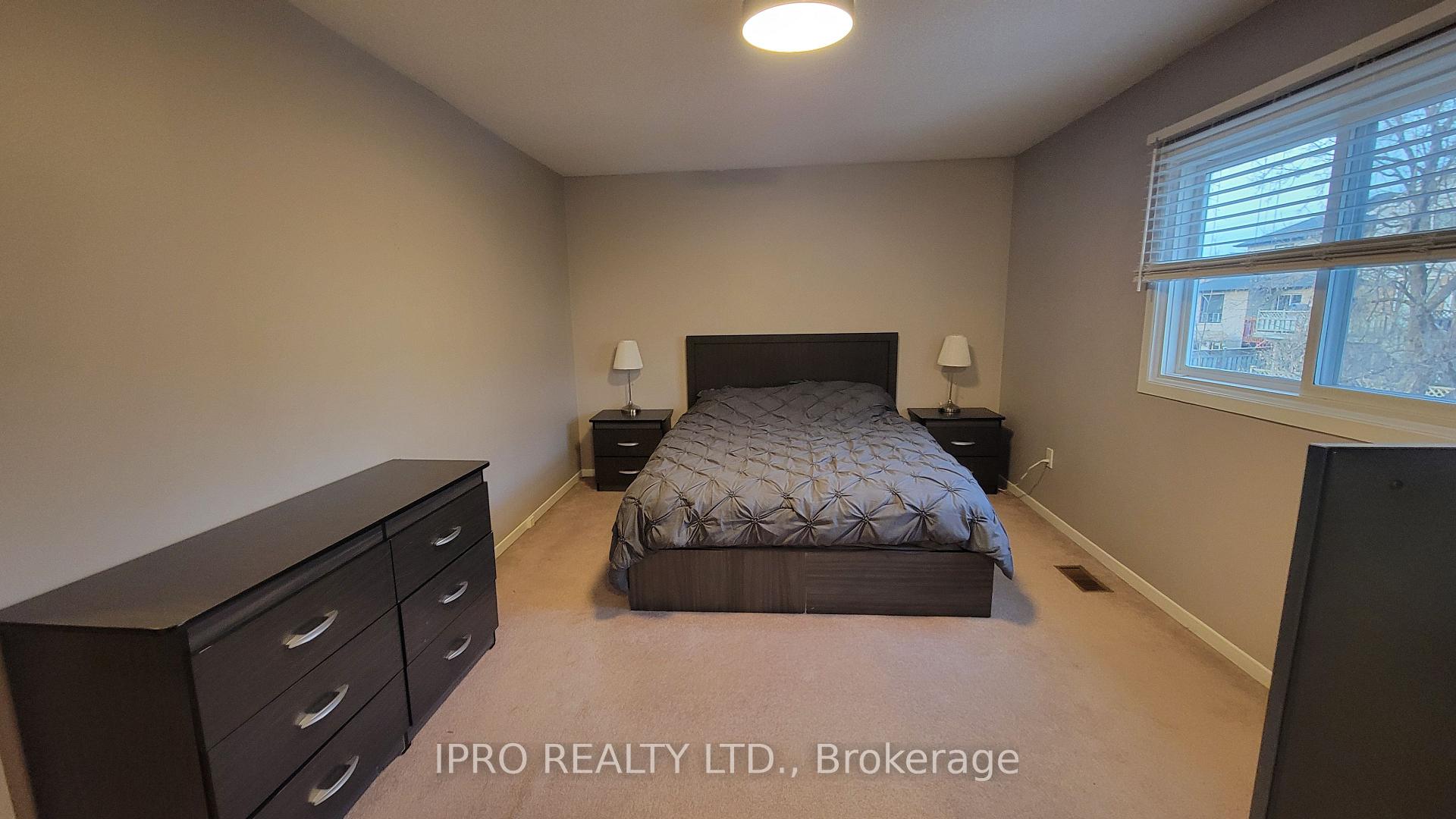 Photo 24 of 7 Wright Crescent, Ajax, Central — HOMEH