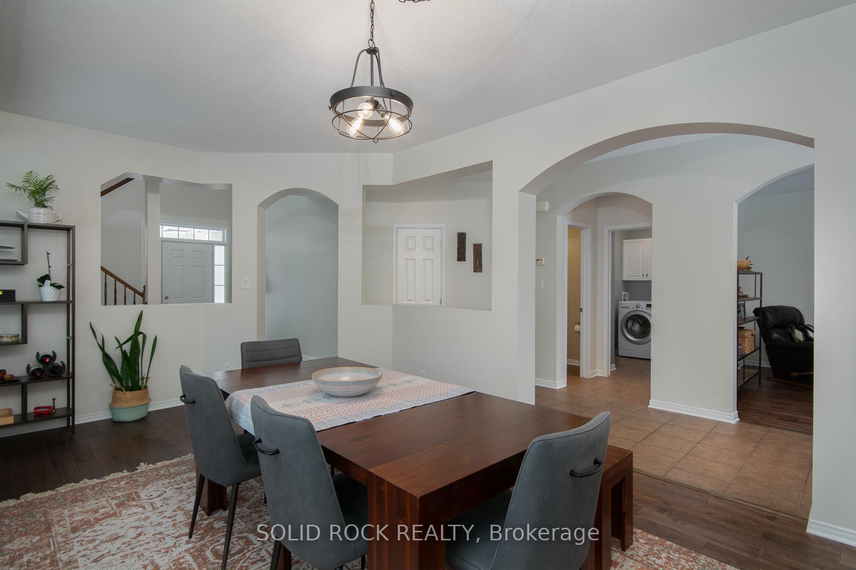 Photo 9 of 532 Carina Crescent, Ottawa, Barrhaven - Stonebridge — HOMEH
