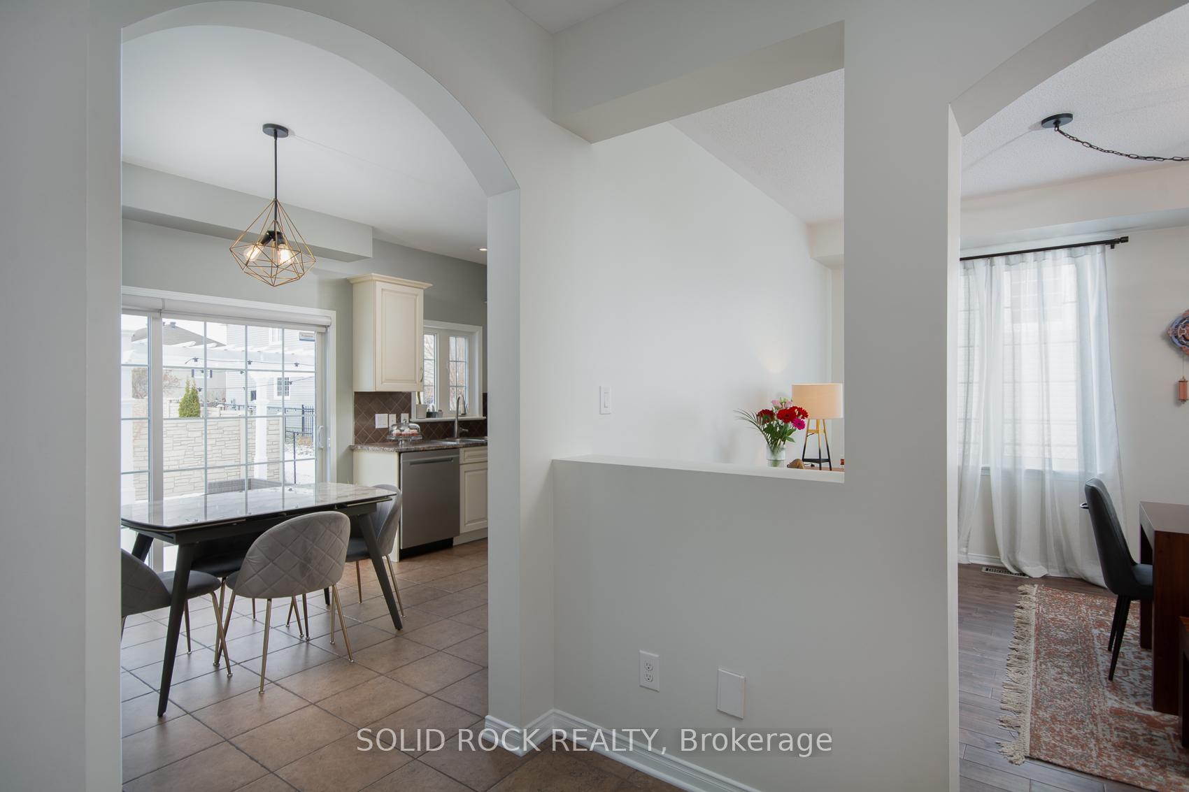 Photo 10 of 532 Carina Crescent, Ottawa, Barrhaven - Stonebridge — HOMEH