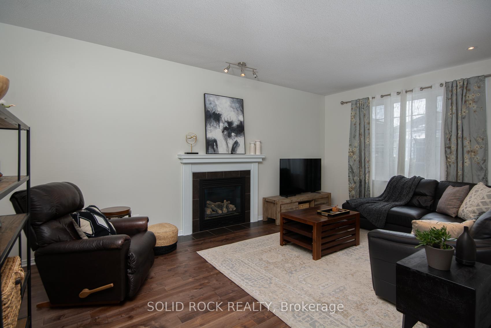 Photo 15 of 532 Carina Crescent, Ottawa, Barrhaven - Stonebridge — HOMEH
