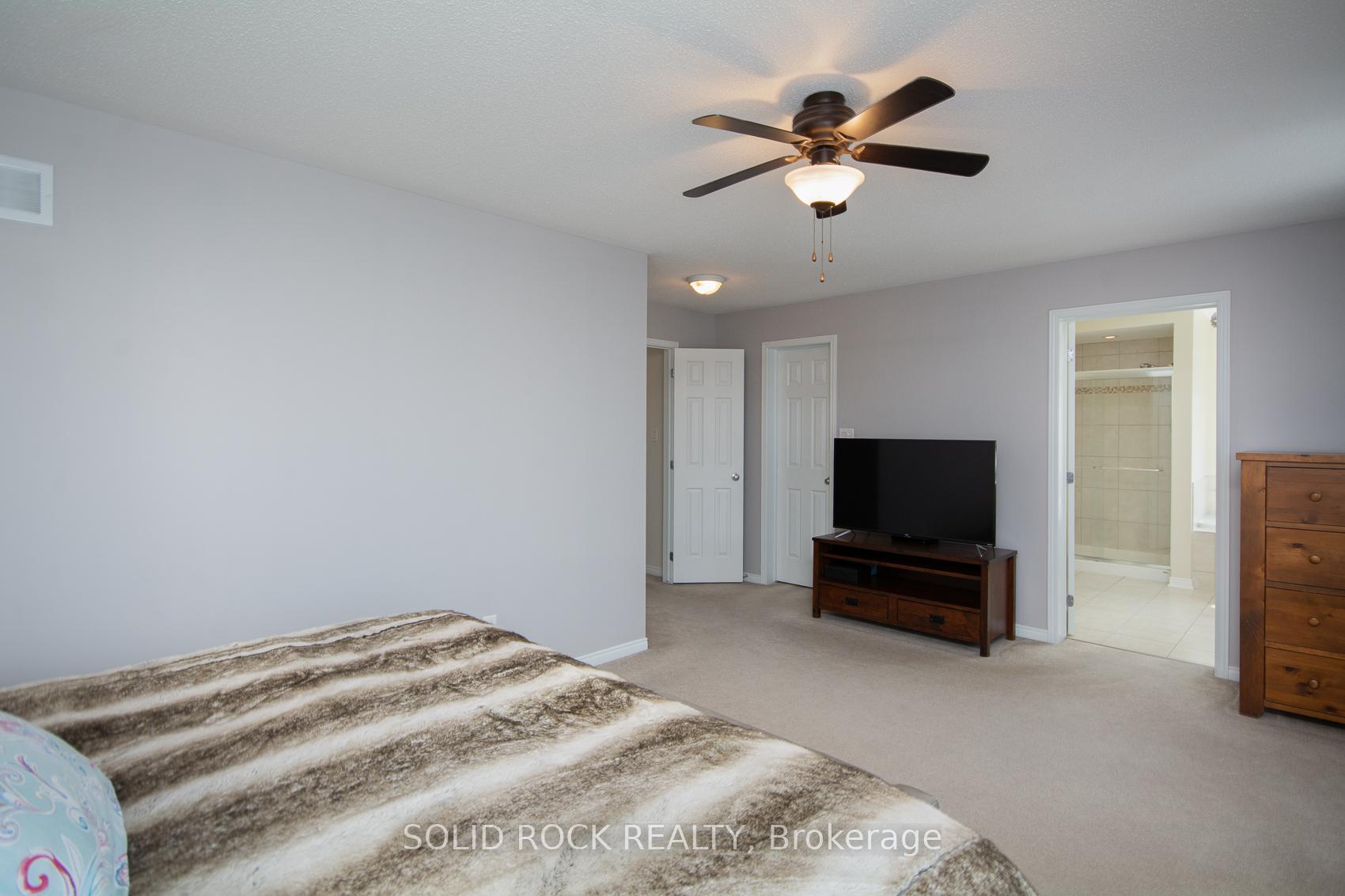 Photo 24 of 532 Carina Crescent, Ottawa, Barrhaven - Stonebridge — HOMEH