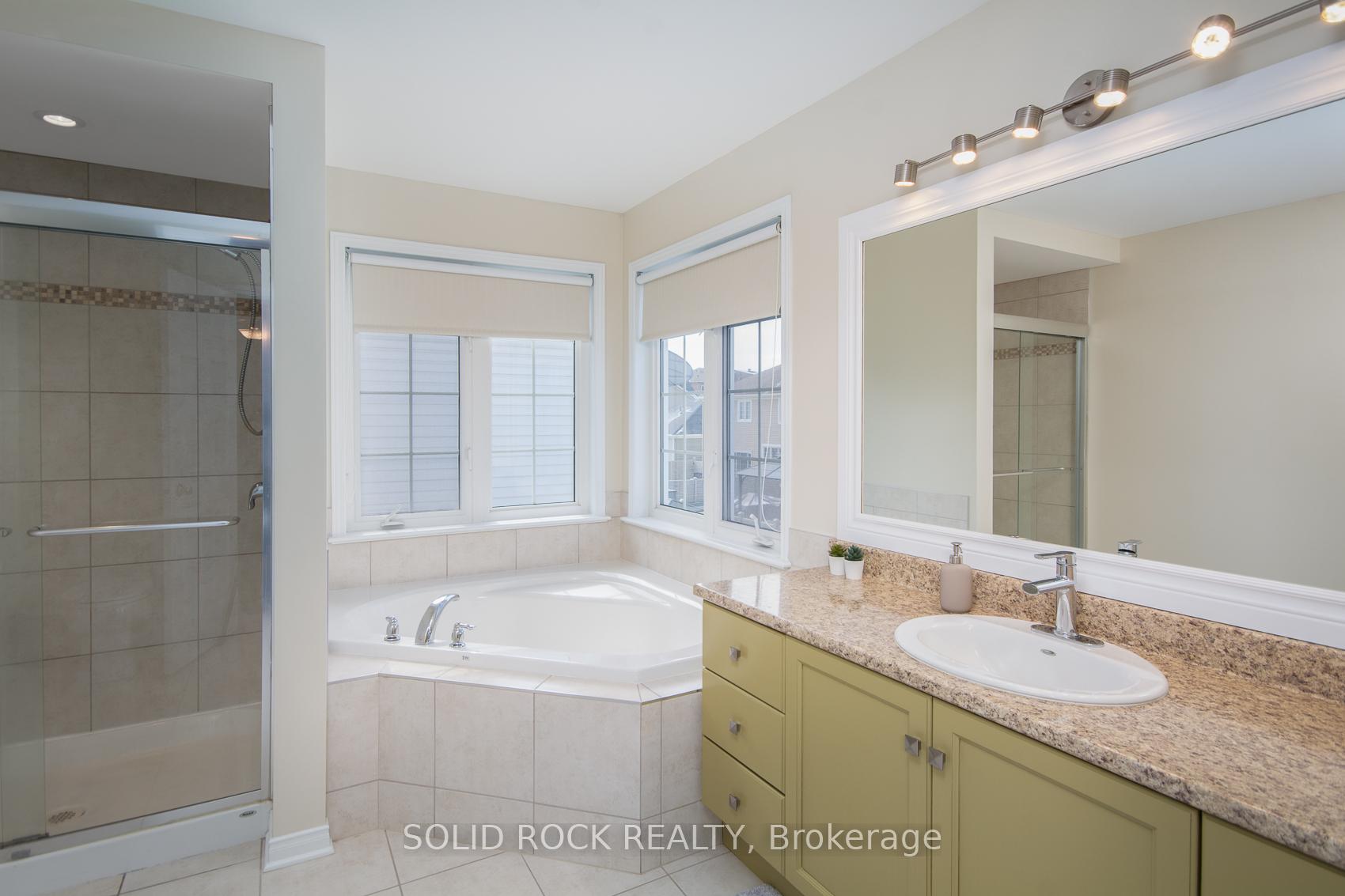 Photo 25 of 532 Carina Crescent, Ottawa, Barrhaven - Stonebridge — HOMEH