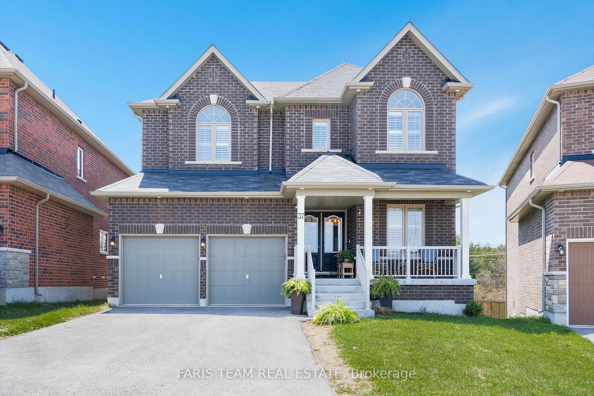 Front of 37 Muirfield Drive