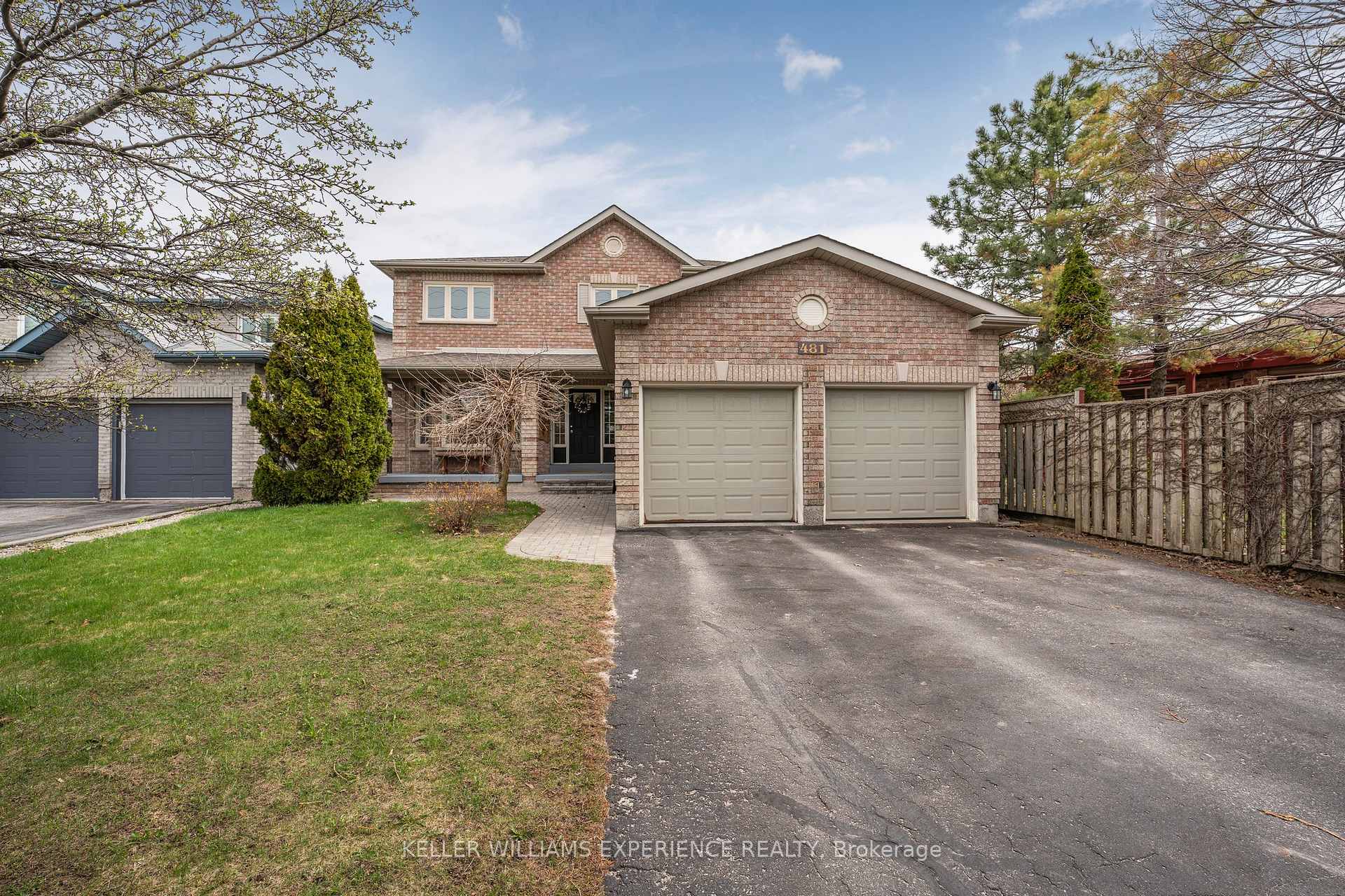 Photo 2 of 481 Ferndale Drive N, Barrie, Northwest — HOMEH