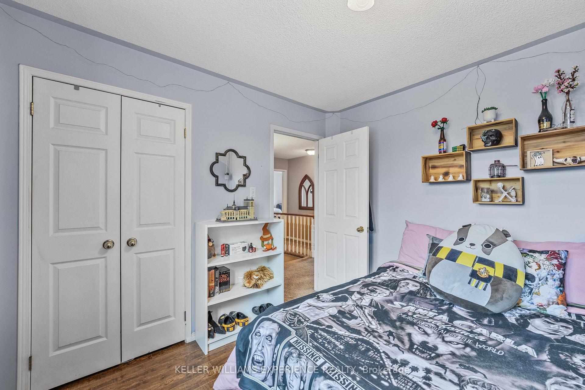 Photo 33 of 481 Ferndale Drive N, Barrie, Northwest — HOMEH