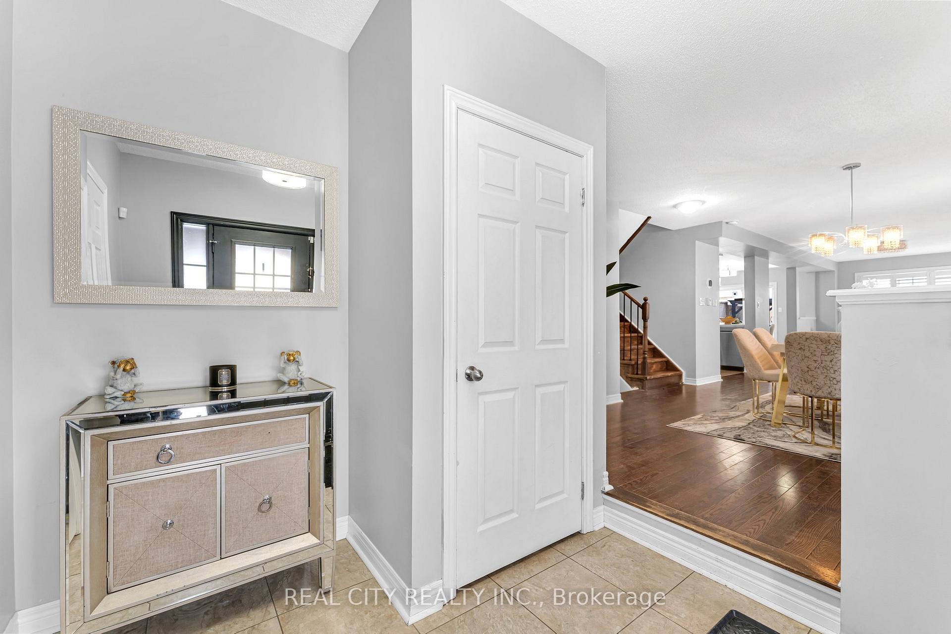 Photo 4 of 74 Westover Drive, Clarington, Bowmanville — HOMEH
