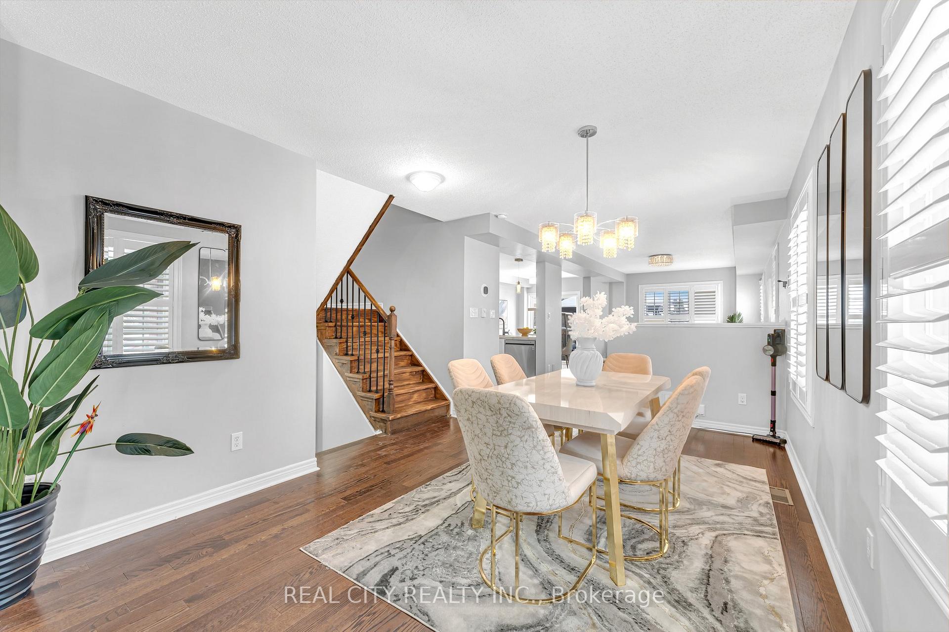 Photo 8 of 74 Westover Drive, Clarington, Bowmanville — HOMEH