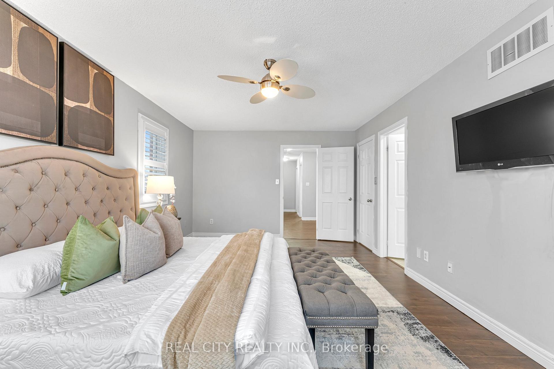 Photo 27 of 74 Westover Drive, Clarington, Bowmanville — HOMEH