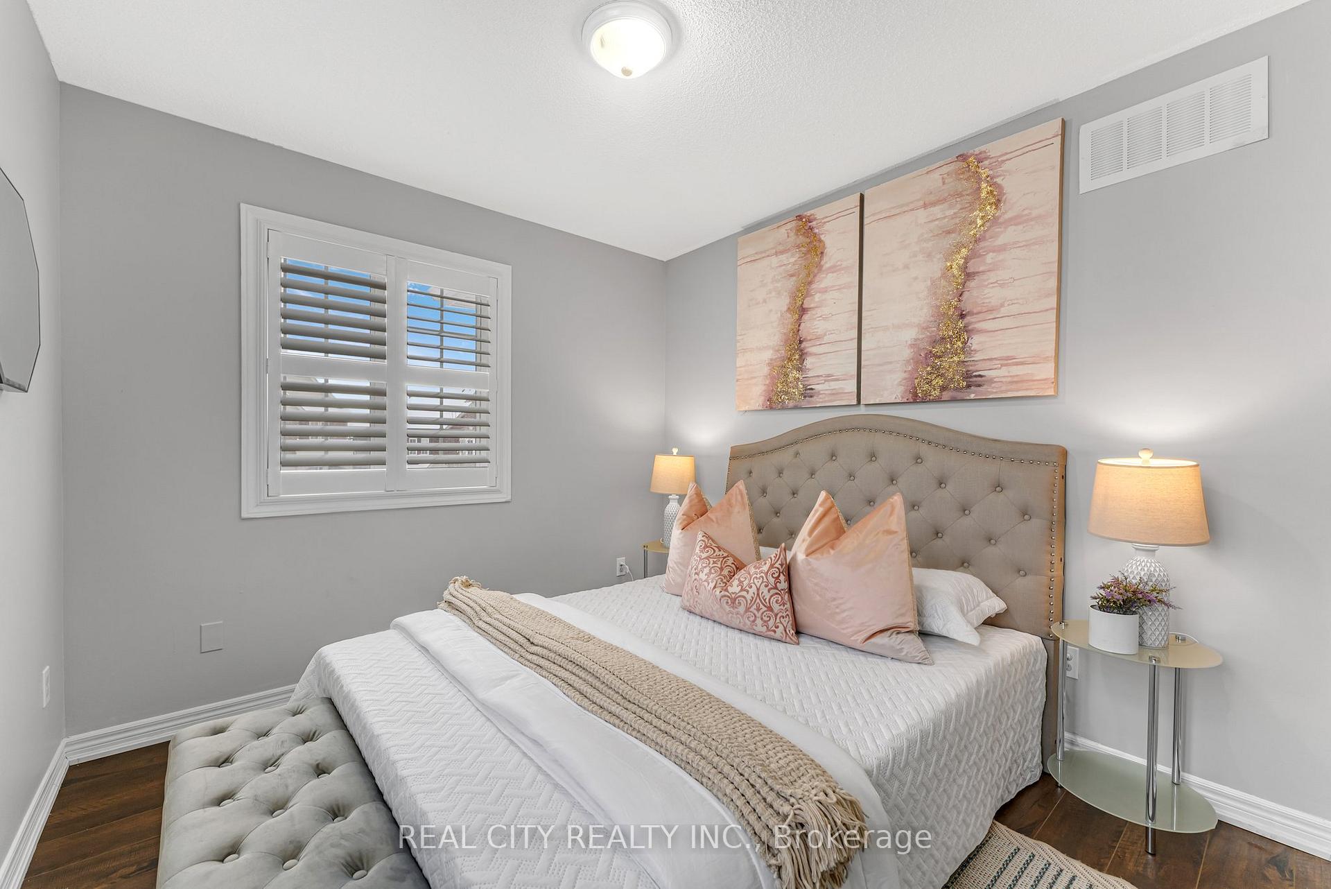 Photo 31 of 74 Westover Drive, Clarington, Bowmanville — HOMEH