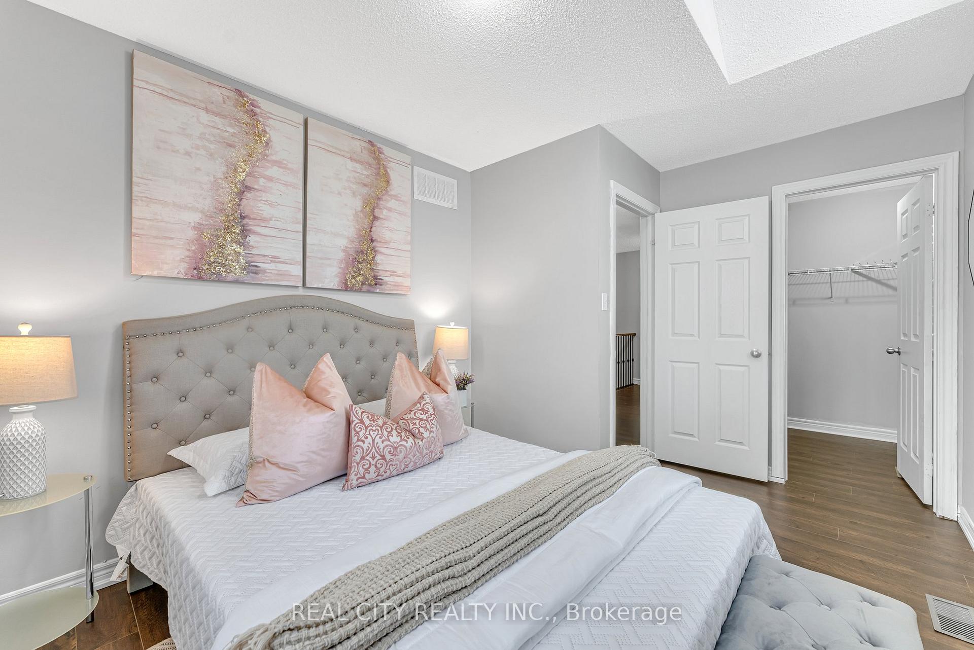 Photo 32 of 74 Westover Drive, Clarington, Bowmanville — HOMEH