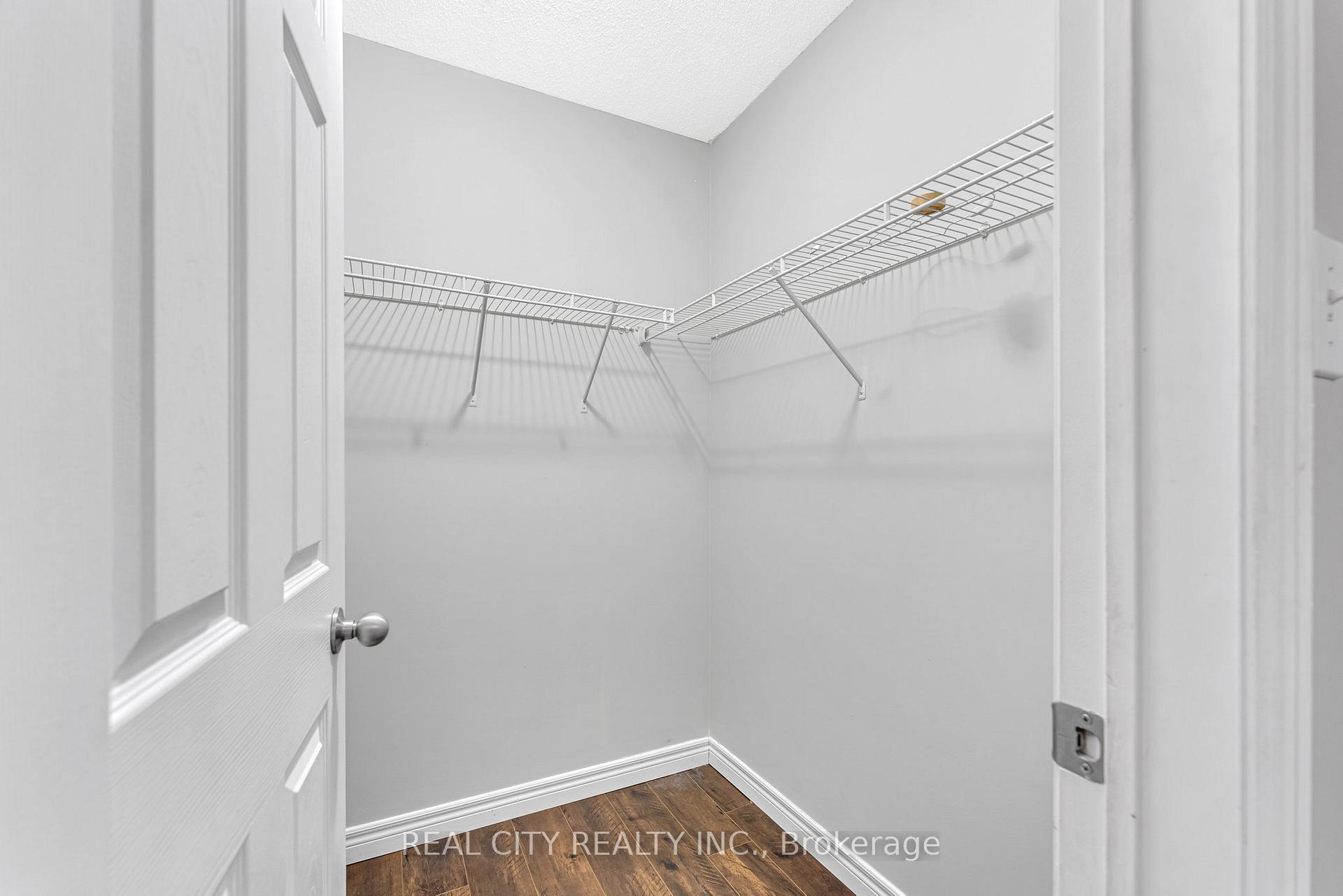 Photo 35 of 74 Westover Drive, Clarington, Bowmanville — HOMEH