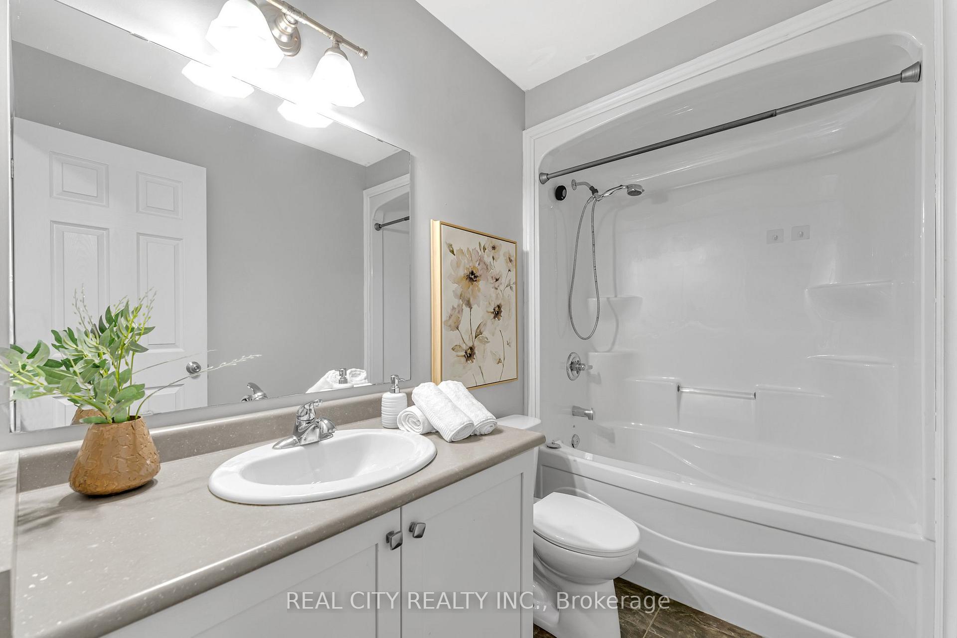 Photo 37 of 74 Westover Drive, Clarington, Bowmanville — HOMEH