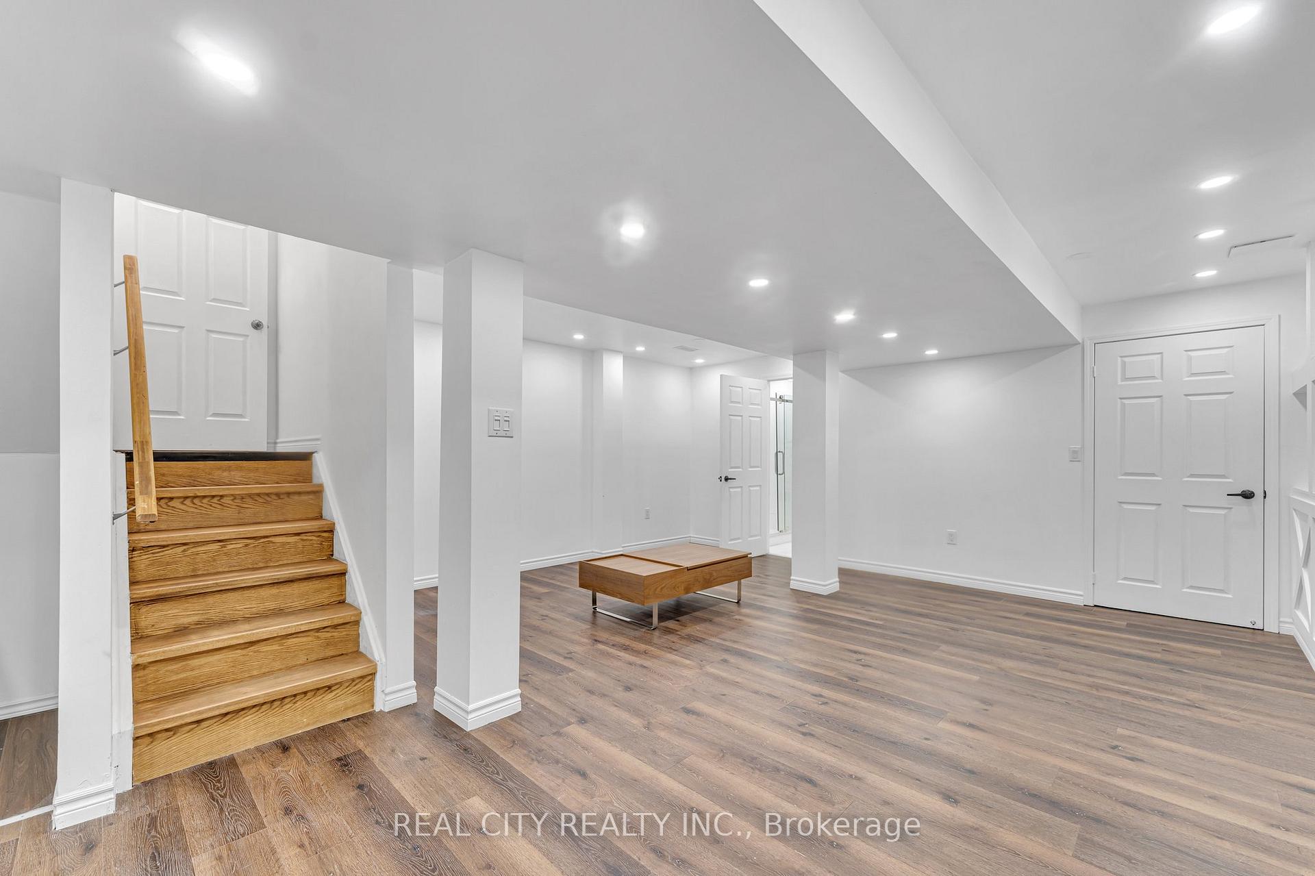 Photo 39 of 74 Westover Drive, Clarington, Bowmanville — HOMEH
