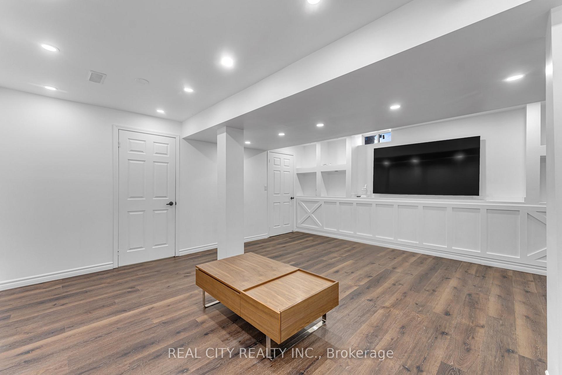 Photo 41 of 74 Westover Drive, Clarington, Bowmanville — HOMEH