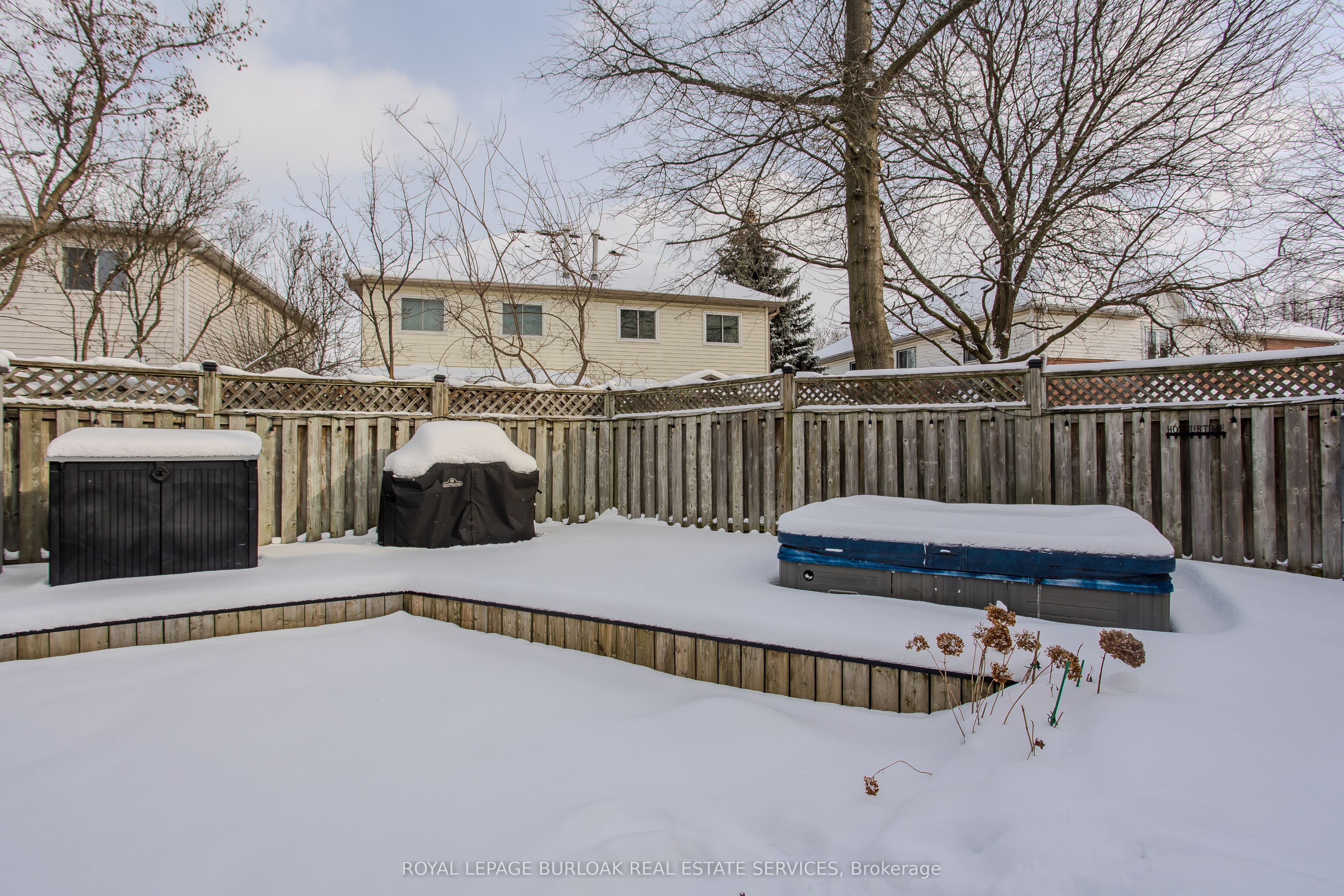 Photo 60 of 12 Thornlodge Drive, Hamilton, Waterdown — HOMEH
