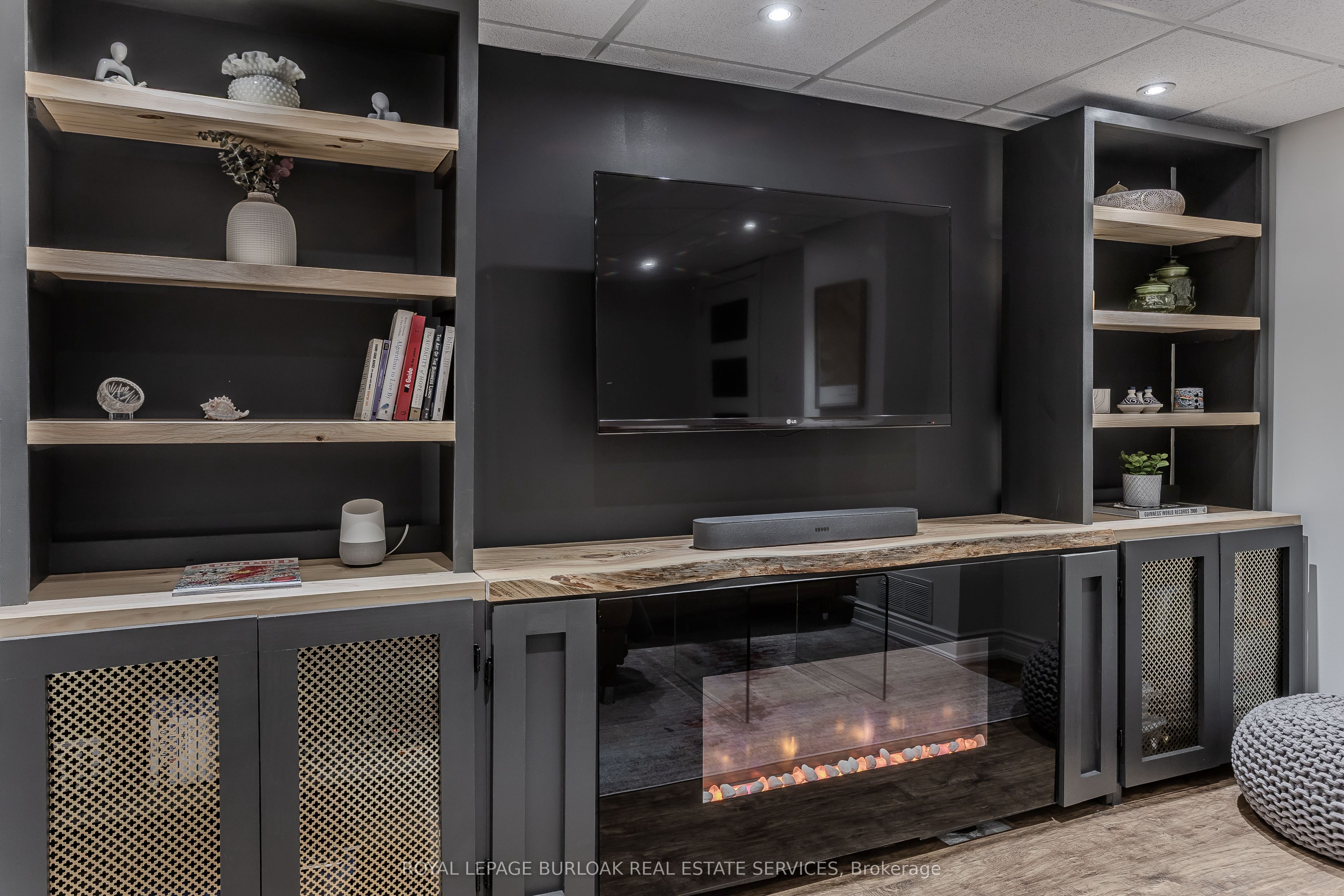 Photo 78 of 12 Thornlodge Drive, Hamilton, Waterdown — HOMEH