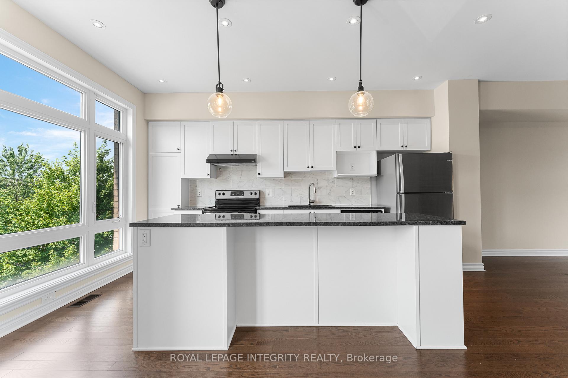 Photo 9 of 323 Twinflower Way, Ottawa, Barrhaven - Longfields — HOMEH