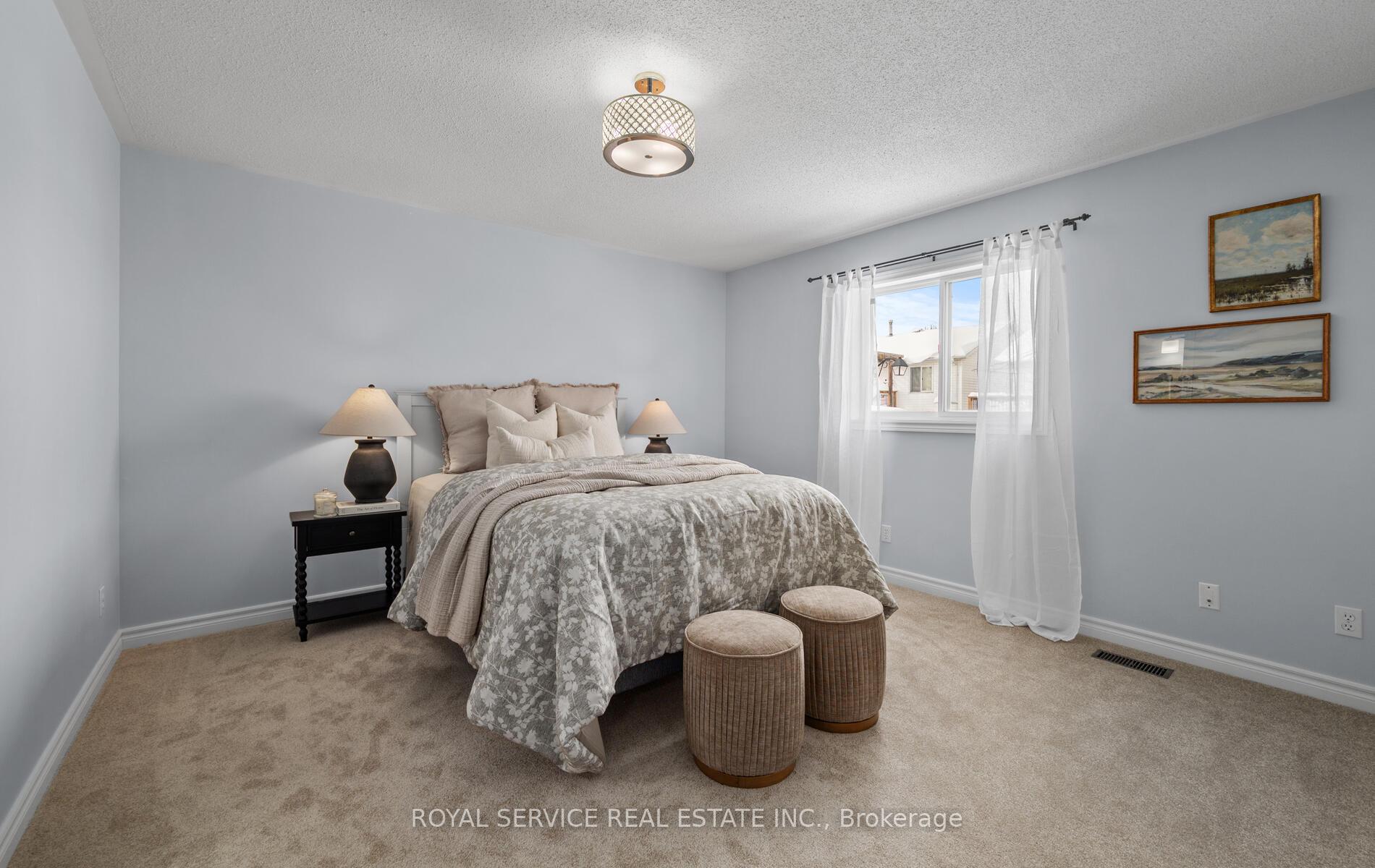 Photo 14 of 100 Freeland Avenue, Clarington, Bowmanville — HOMEH