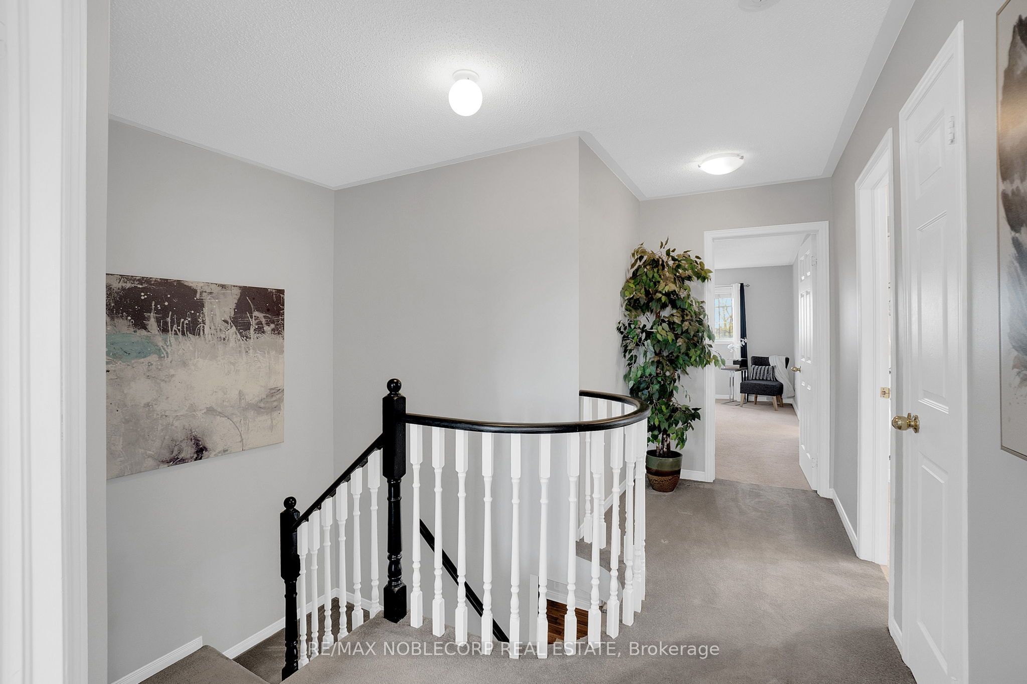 Photo 61 of 54 Lawren Harris Crescent, Caledon, Bolton West — HOMEH