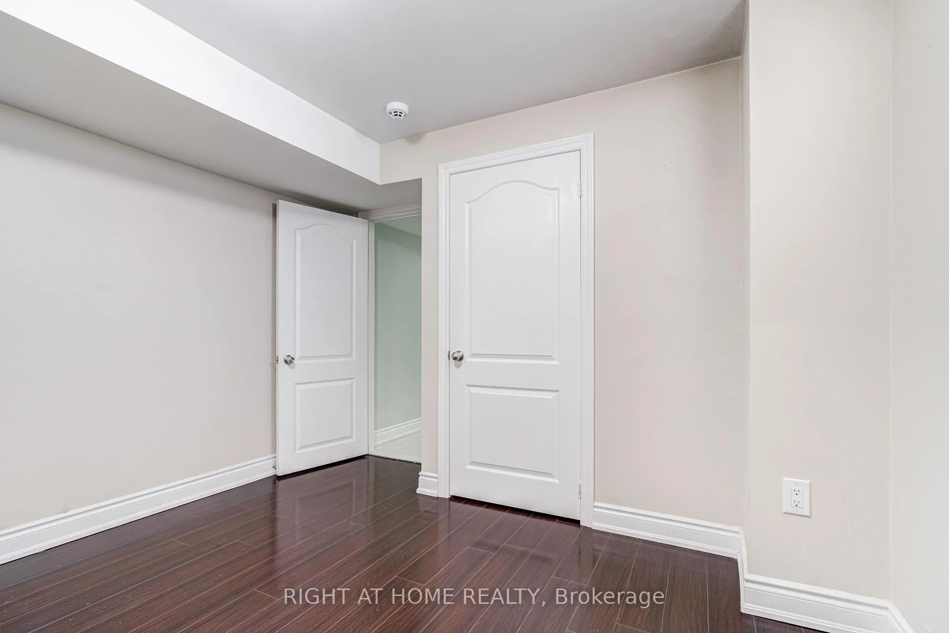 Photo 76 of 96 Humberstone Crescent, Brampton, Northwest Brampton — HOMEH
