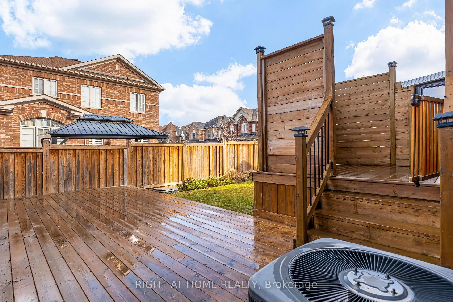 Photo 85 of 96 Humberstone Crescent, Brampton, Northwest Brampton — HOMEH
