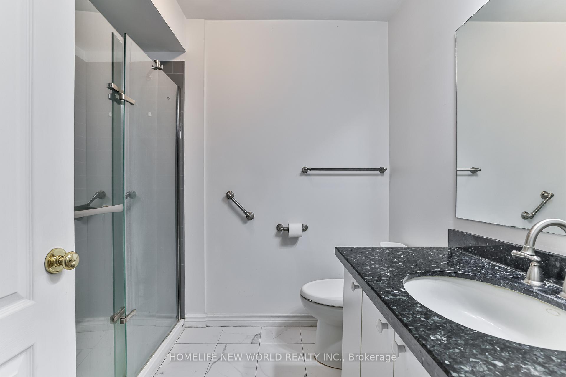 Photo 15 of 16 Downey Circle, Aurora, Bayview Wellington — HOMEH