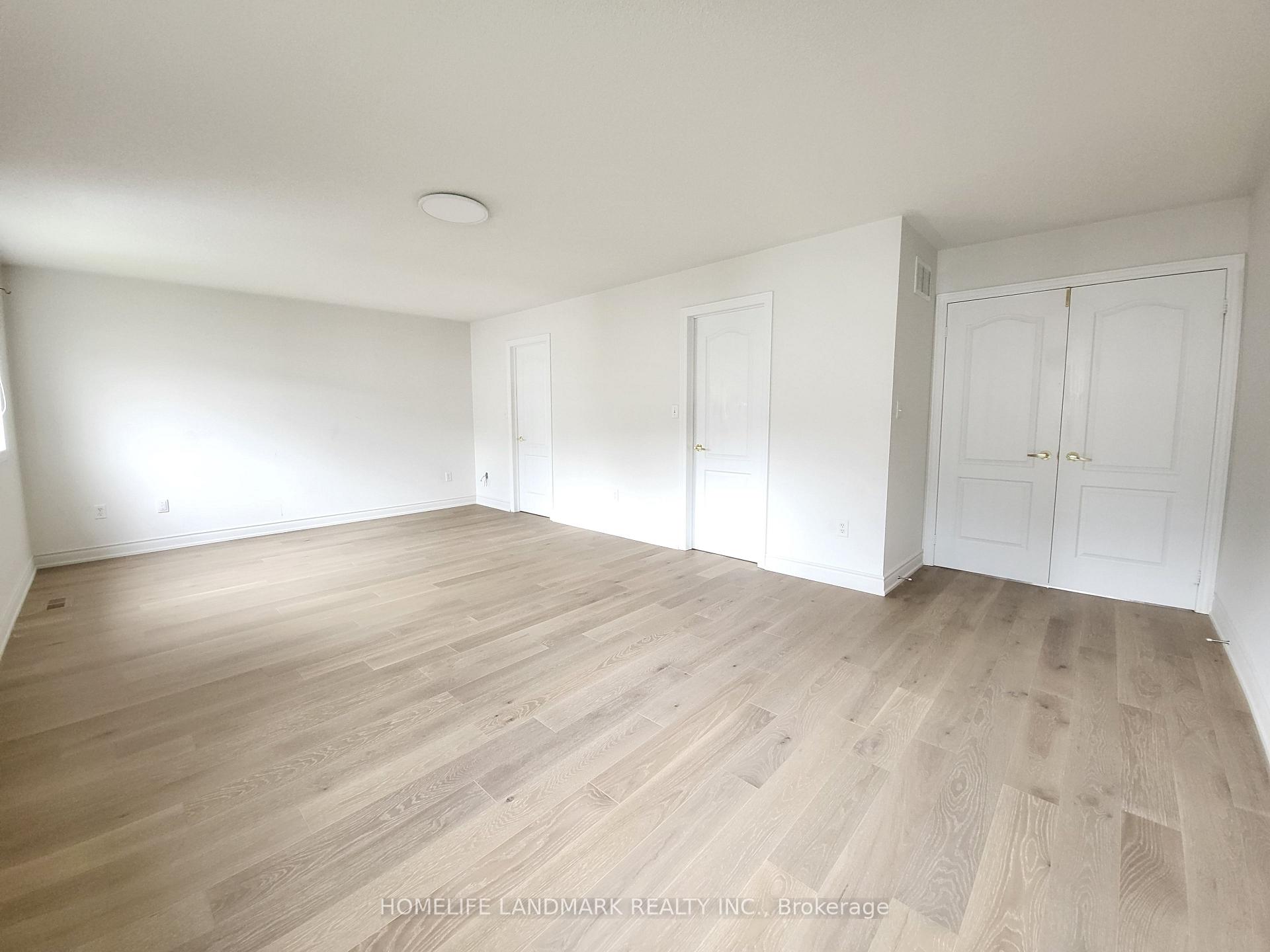 Photo 16 of 37 Maple Crown Terrace, Barrie, Innis-Shore — HOMEH