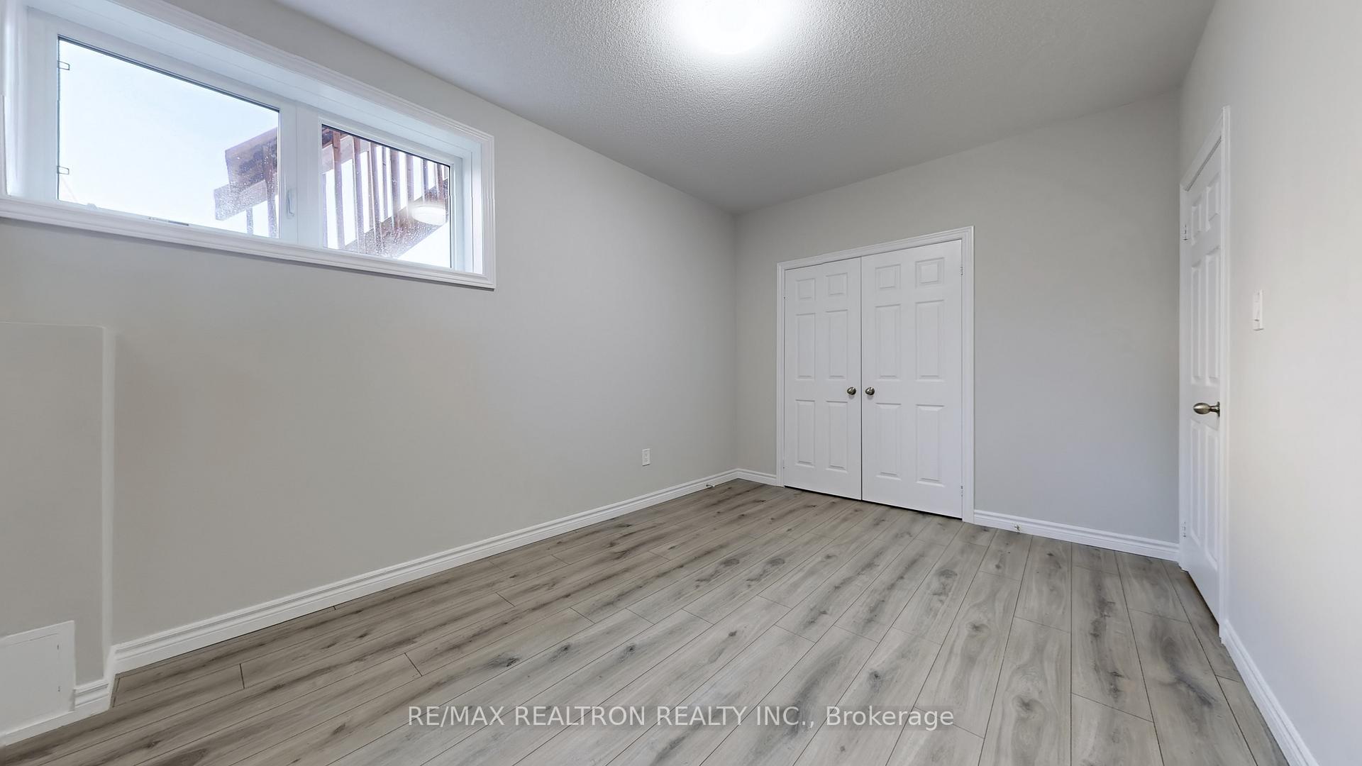 Photo 25 of 51 Pearcey Crescent, Barrie, West Bayfield — HOMEH
