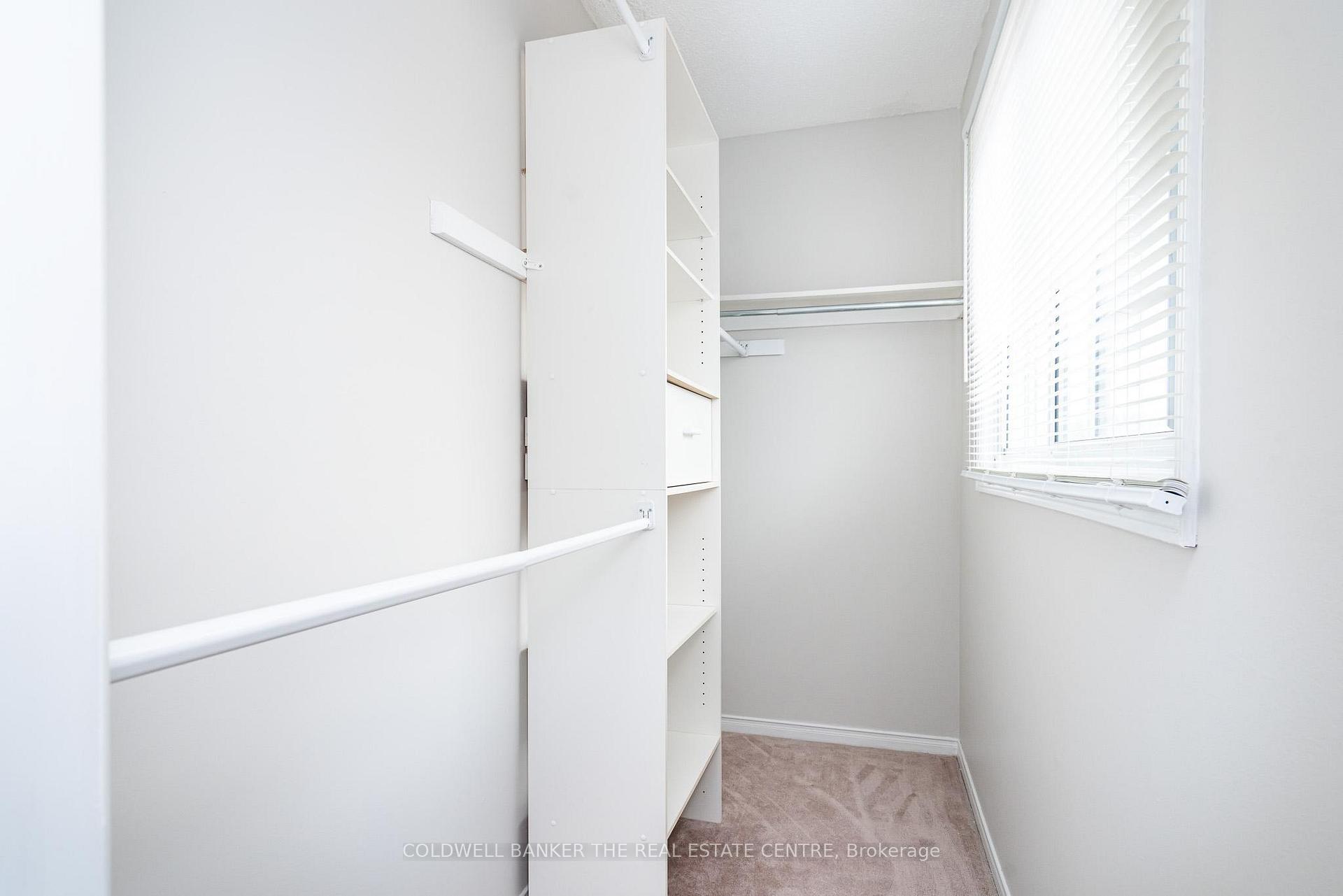 Photo 13 of 9 Penton Drive, Barrie, West Bayfield — HOMEH