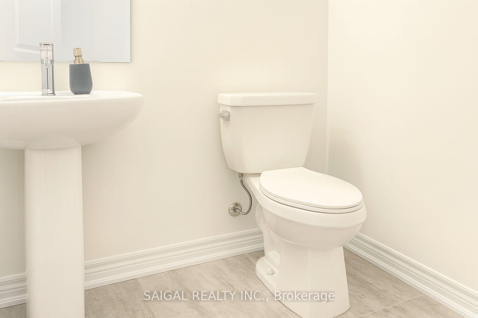Photo 8 of Unit 10, 10 Birmingham Drive, Cambridge, Hagey — HOMEH