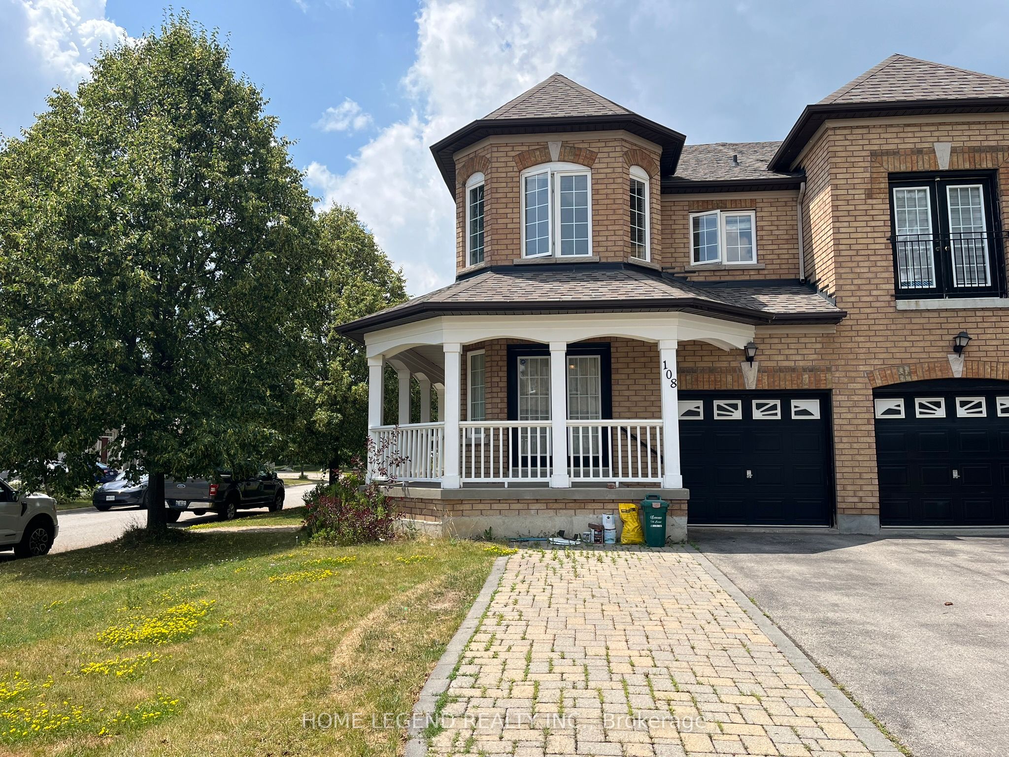 Photo 2 of 108 Viscount Drive, Markham, Berczy — HOMEH