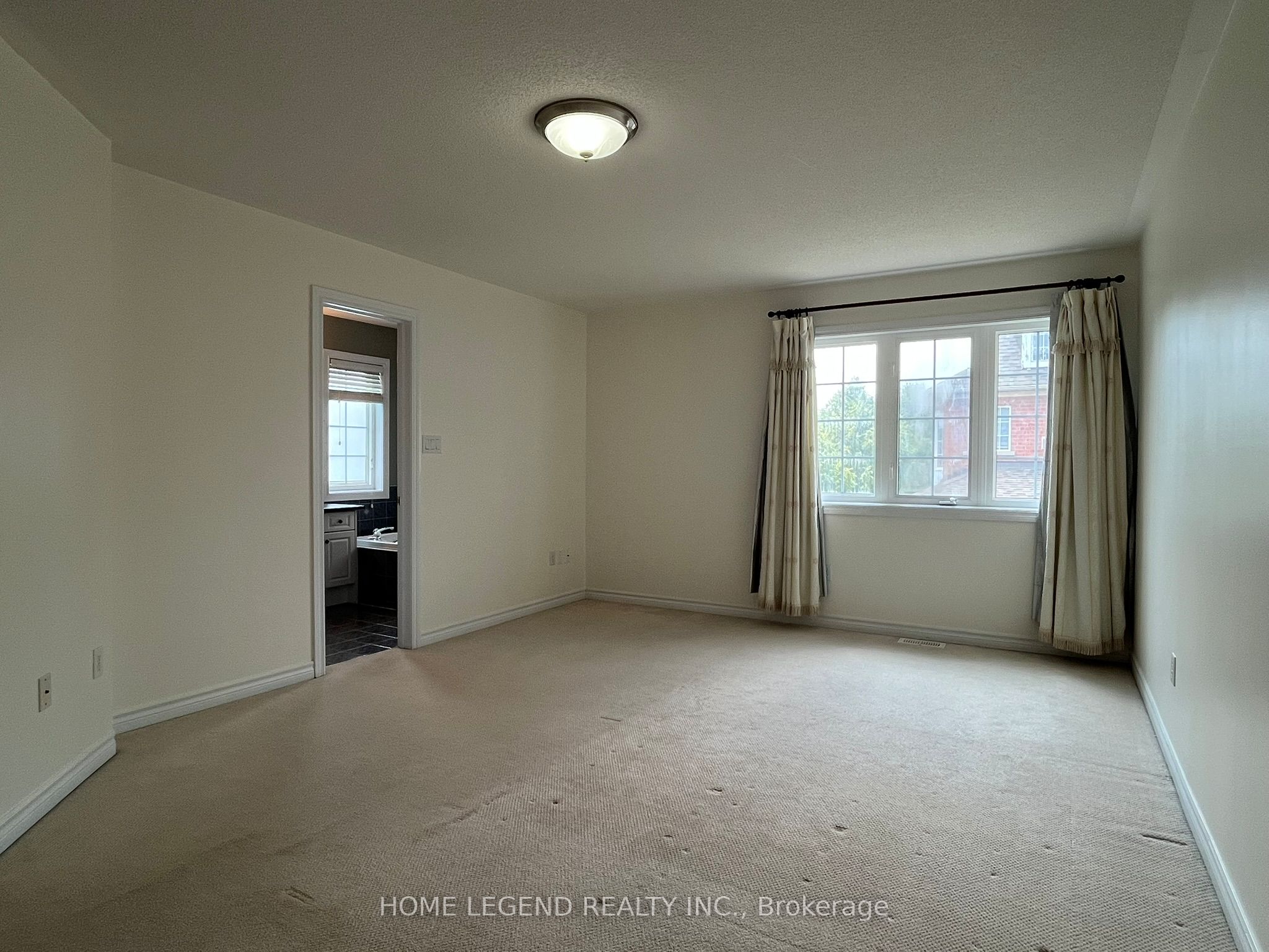 Photo 44 of 108 Viscount Drive, Markham, Berczy — HOMEH