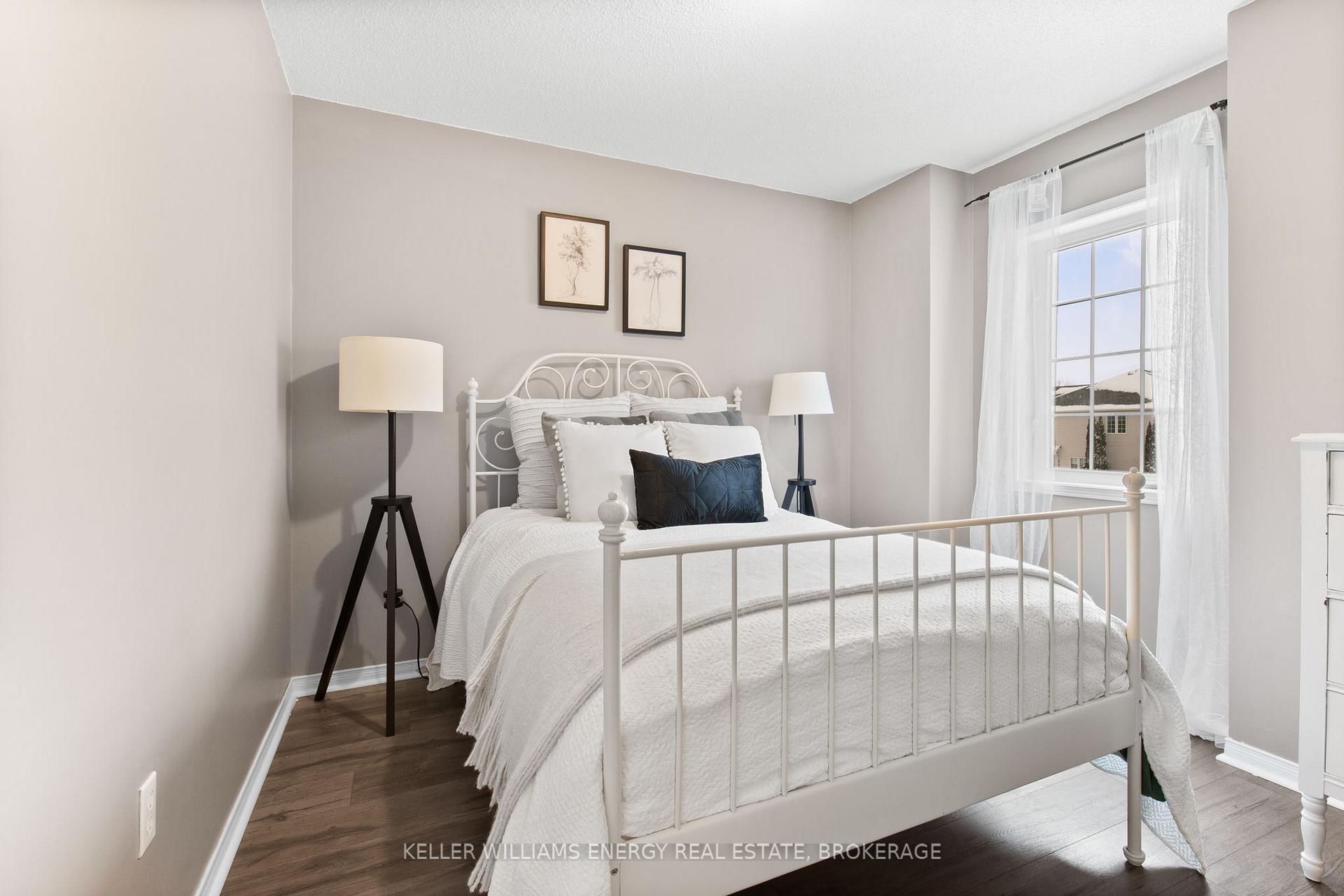 Photo 12 of 51 Laking Drive, Clarington, Newcastle — HOMEH
